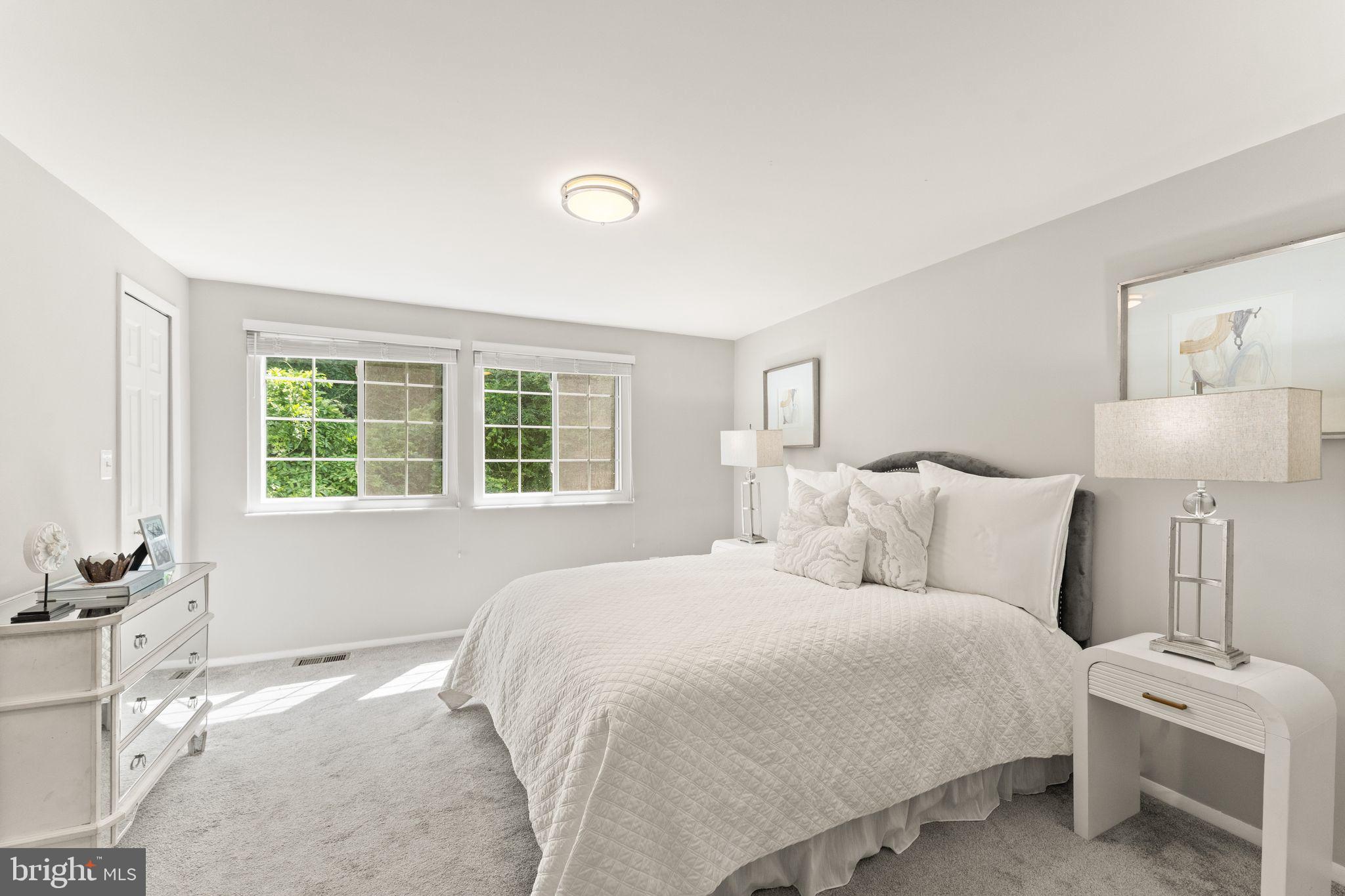 5527 INVERNESS WOODS COURT