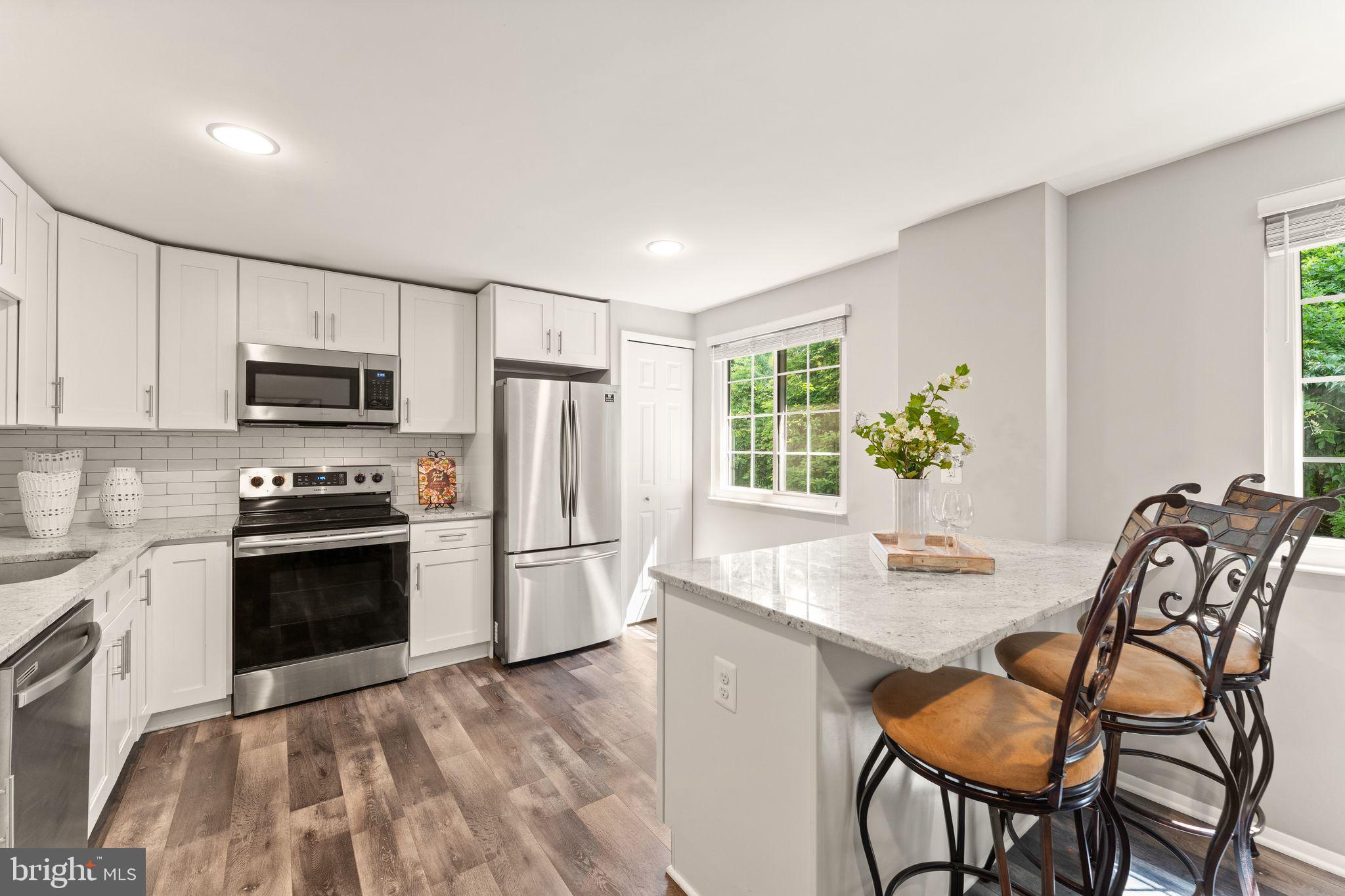 5527 INVERNESS WOODS COURT
