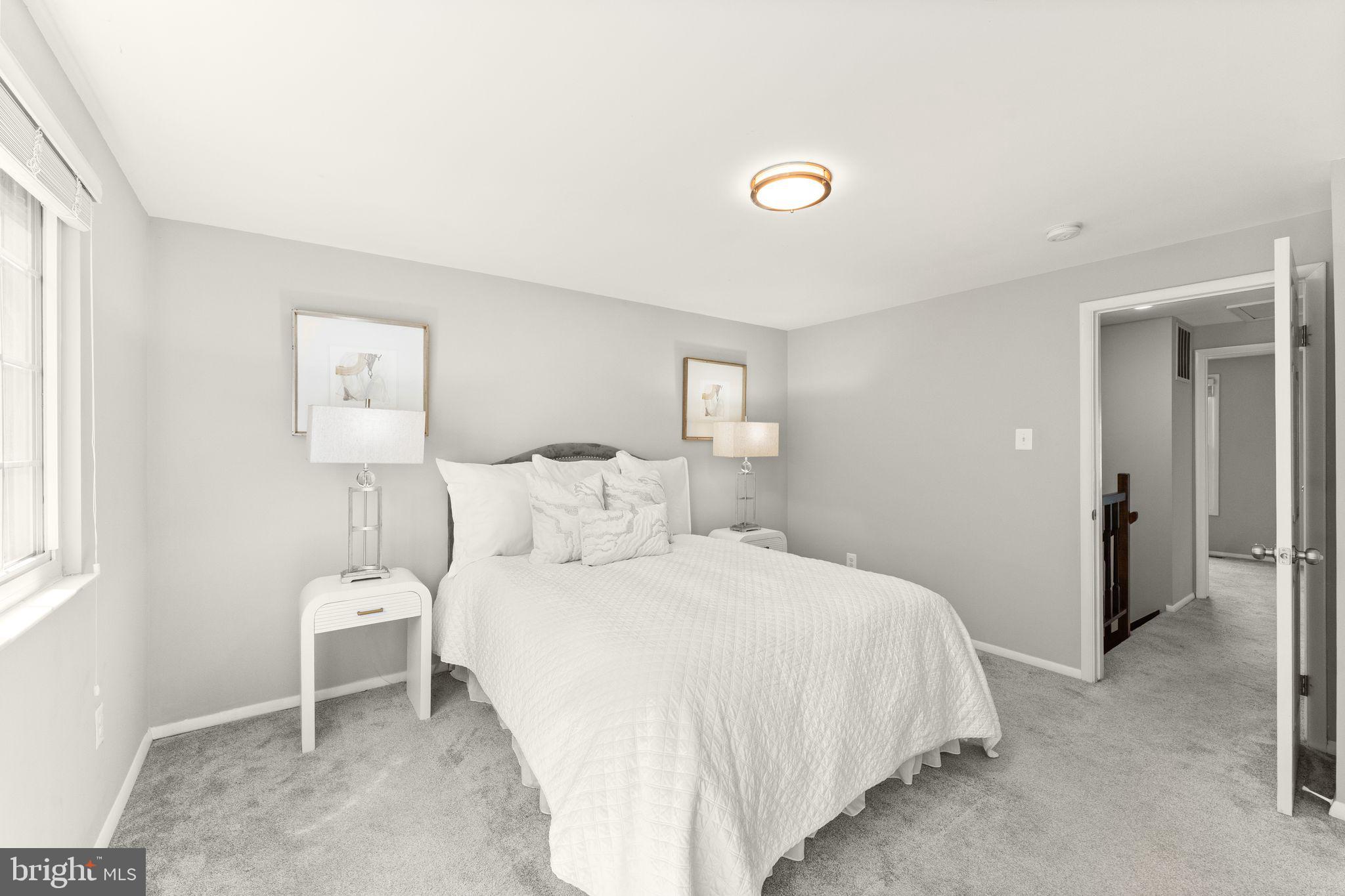 5527 INVERNESS WOODS COURT