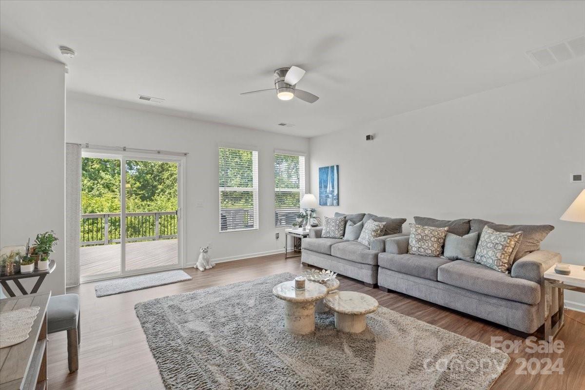 168 Caversham Drive