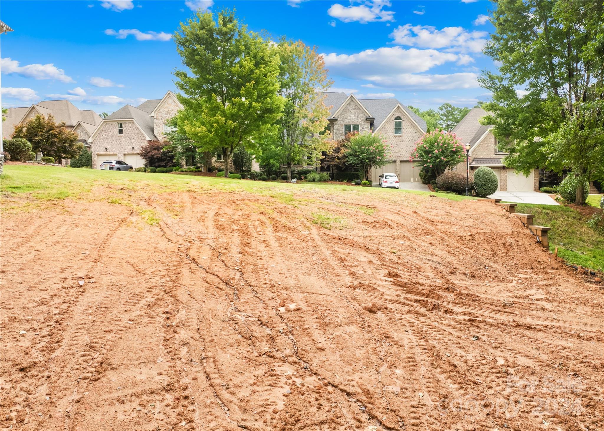 6814 Larrisa Court