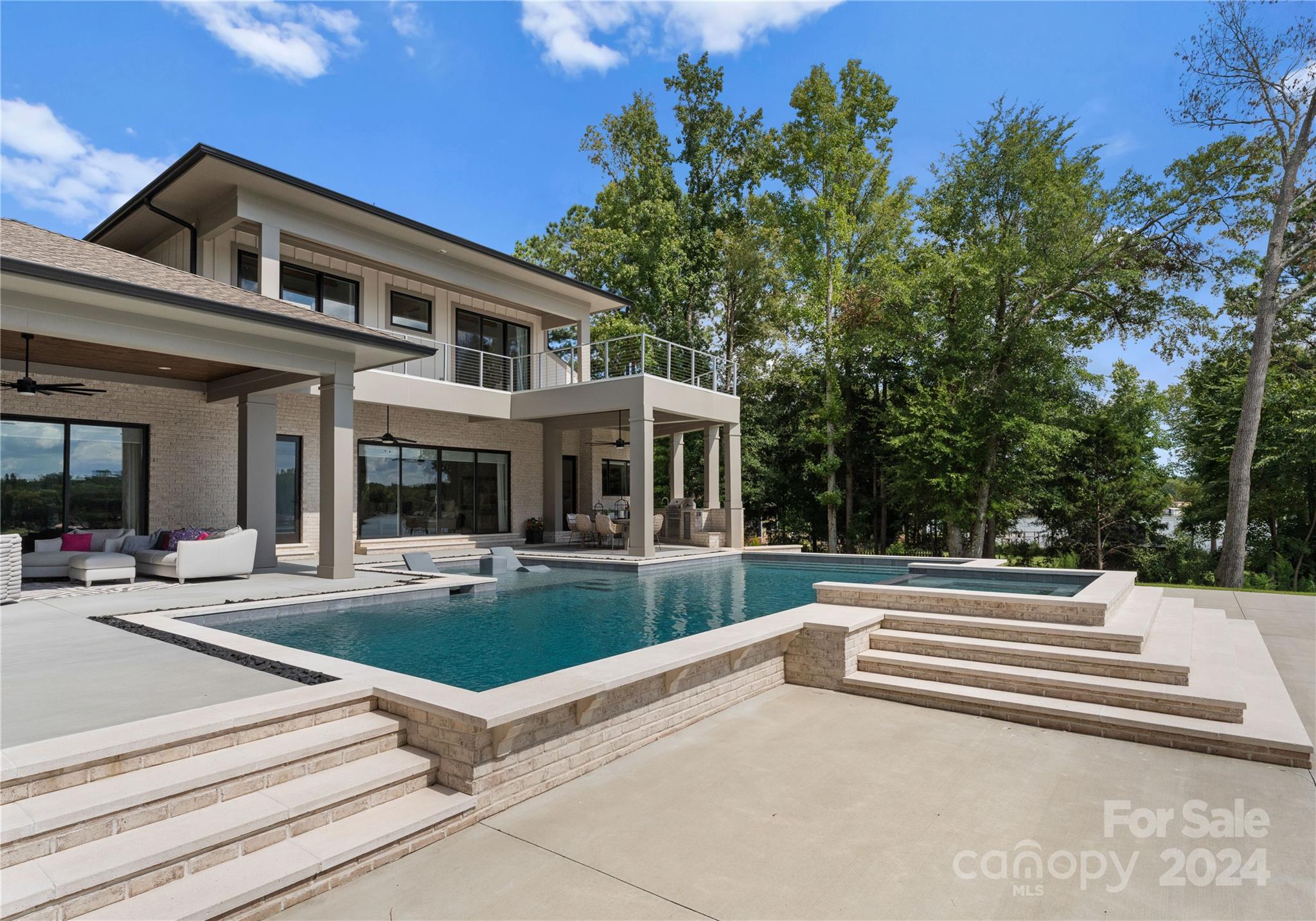1812 Marthas Vineyard Road