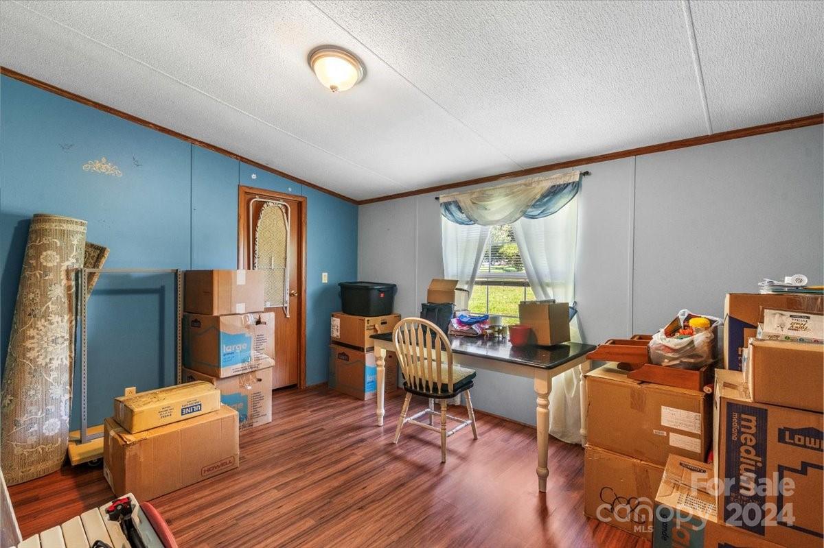 118 Raefield Drive