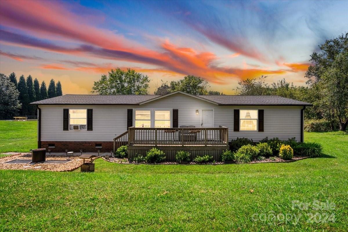 118 Raefield Drive