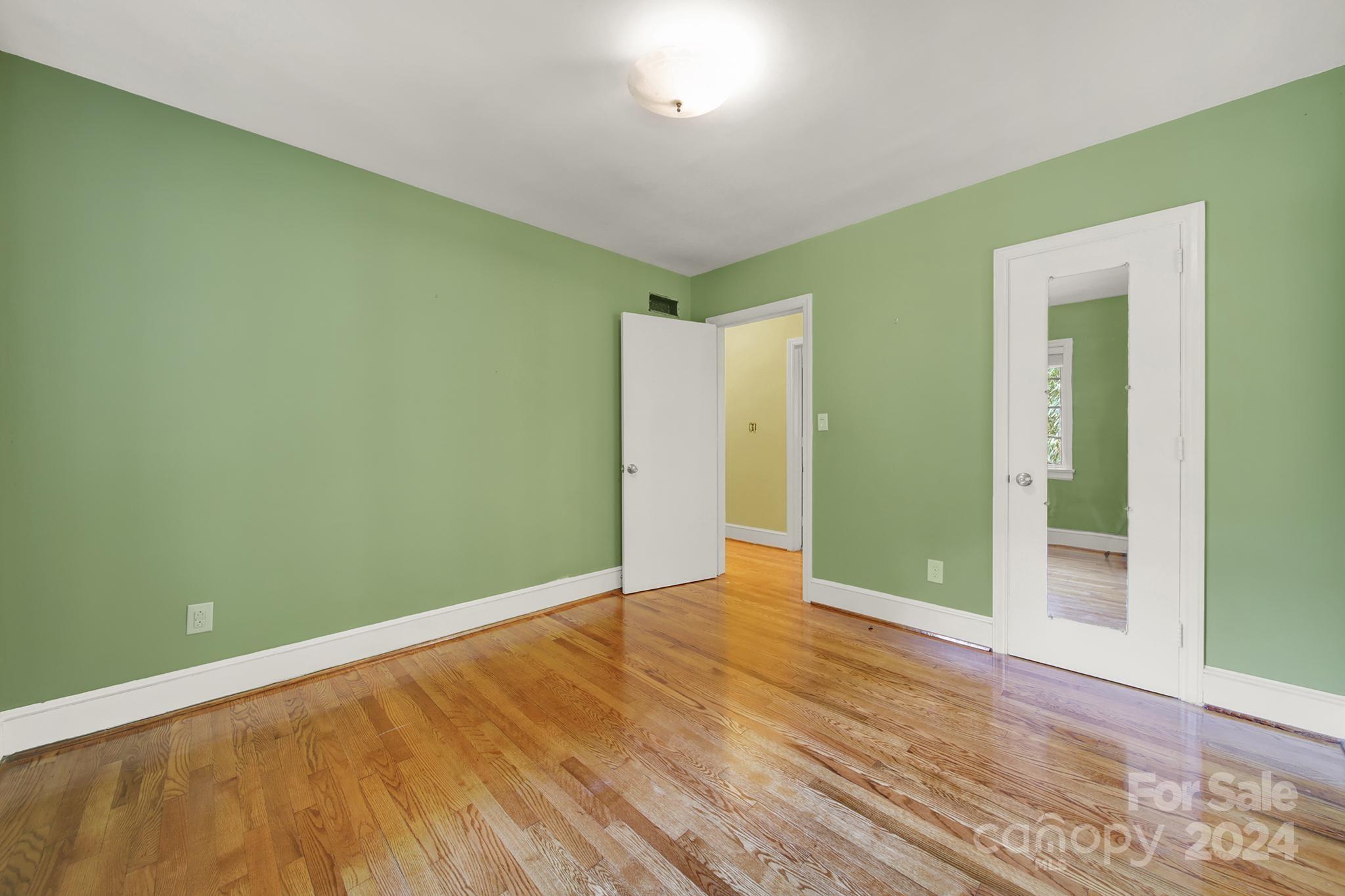 3119 Fairfax Drive
