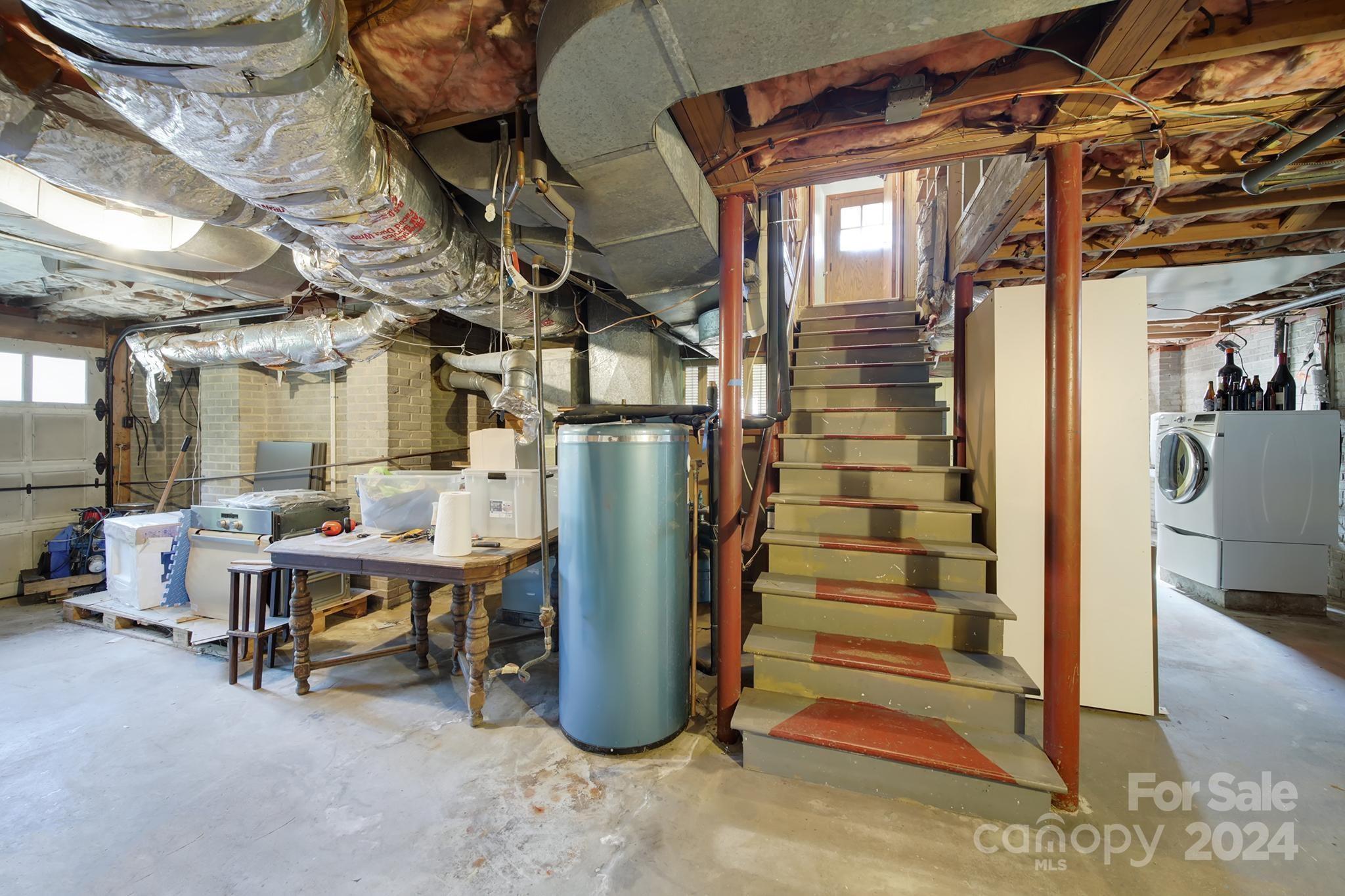3119 Fairfax Drive