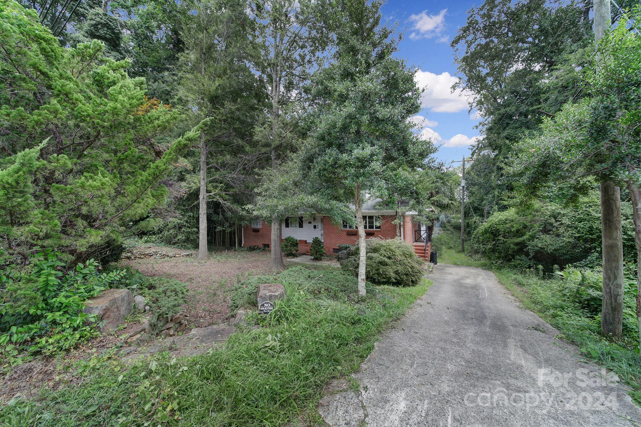 3119 Fairfax Drive