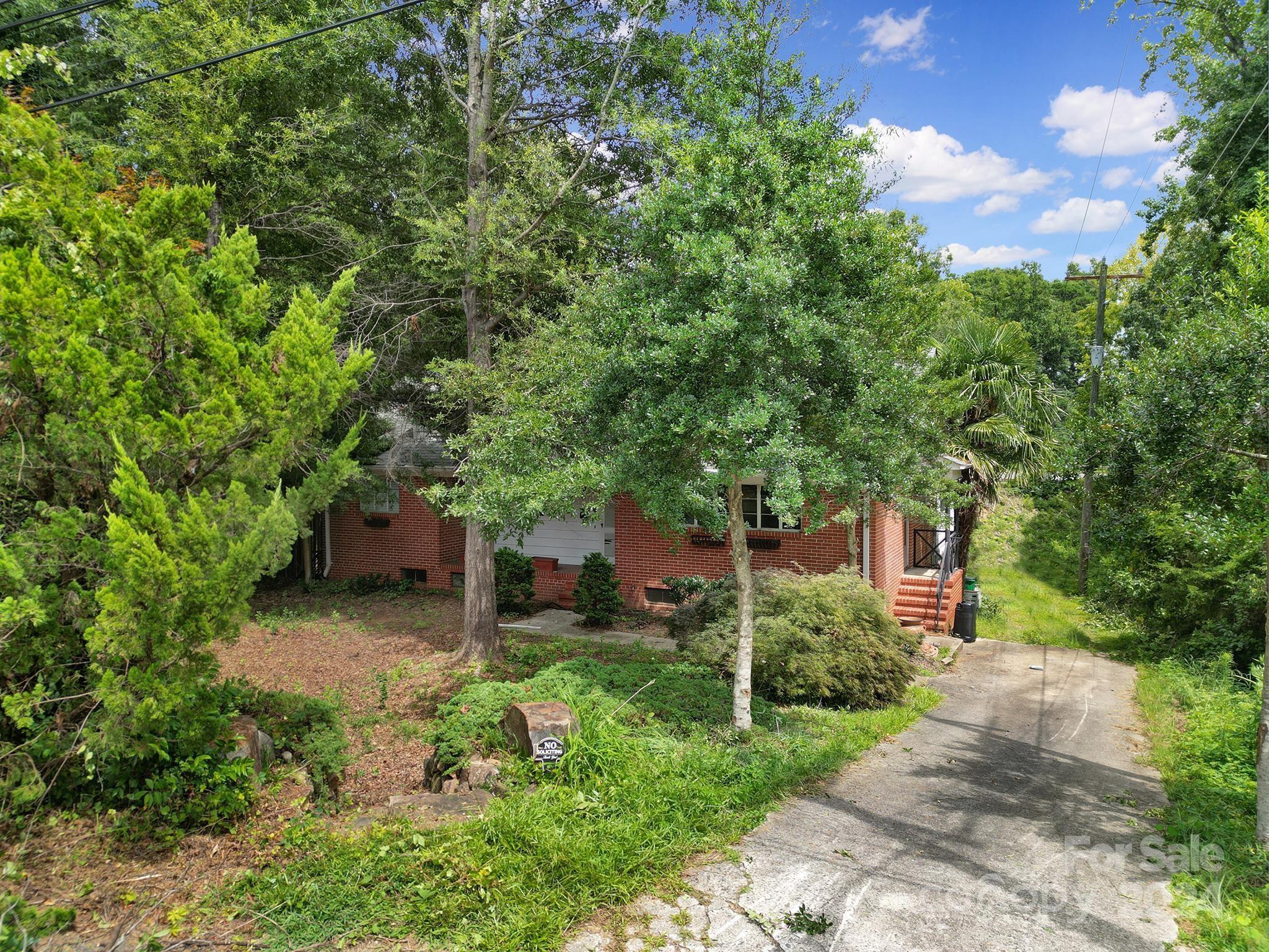 3119 Fairfax Drive