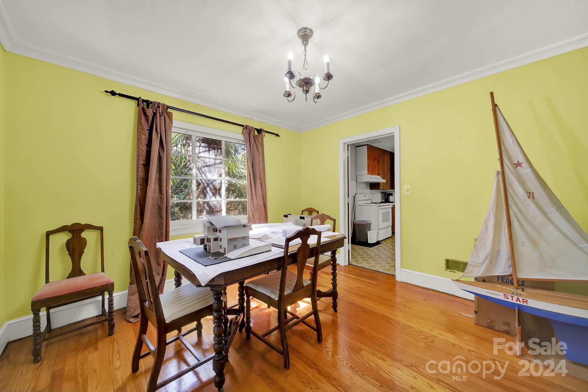 3119 Fairfax Drive
