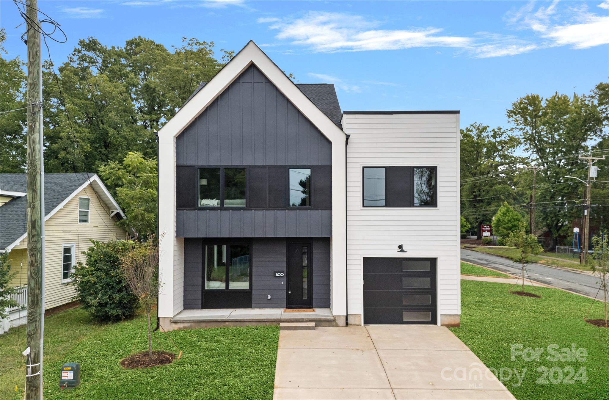 800 Norris Avenue