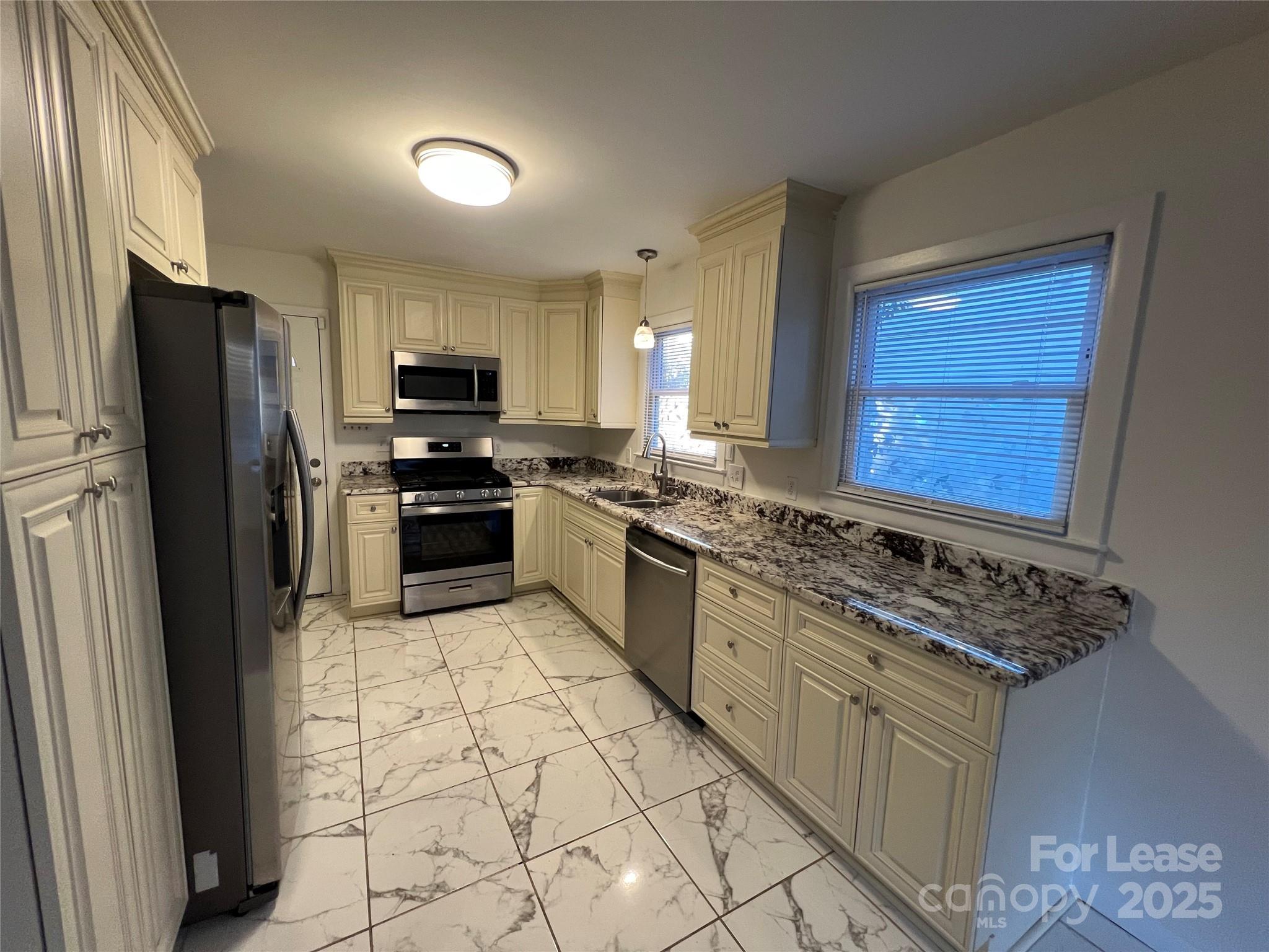 2724 Hilliard Drive