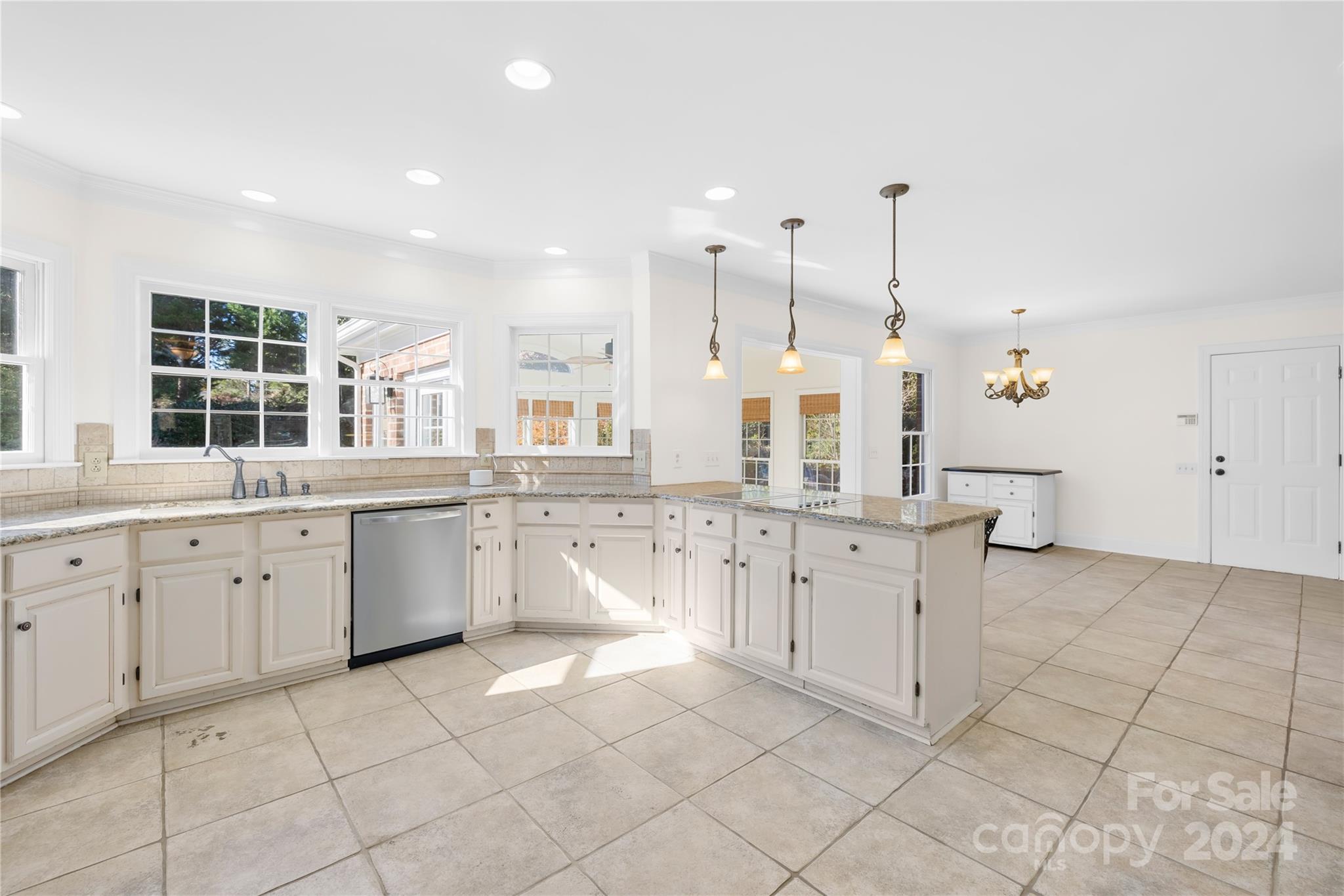 4033 Quail View Road