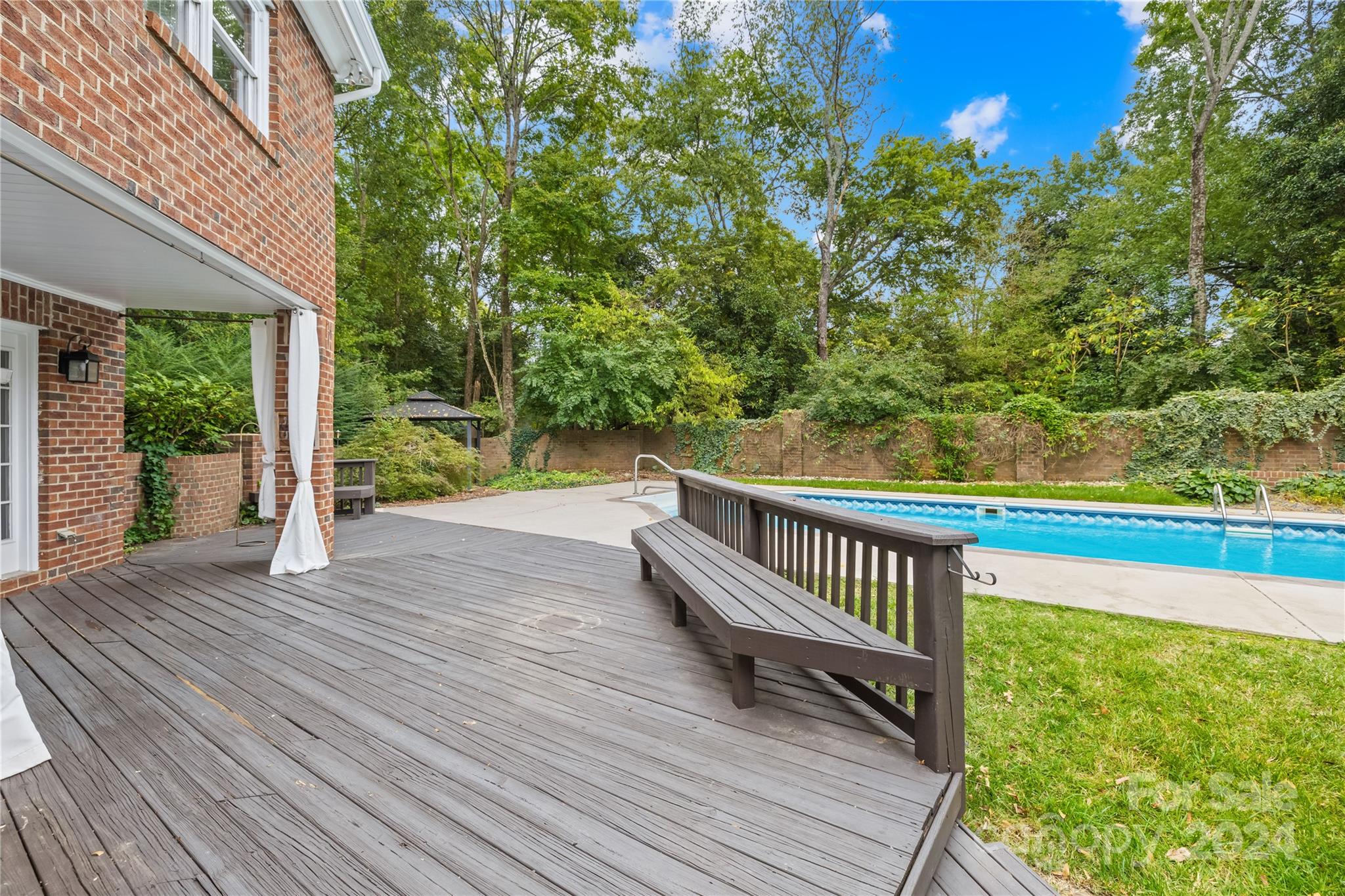 4033 Quail View Road