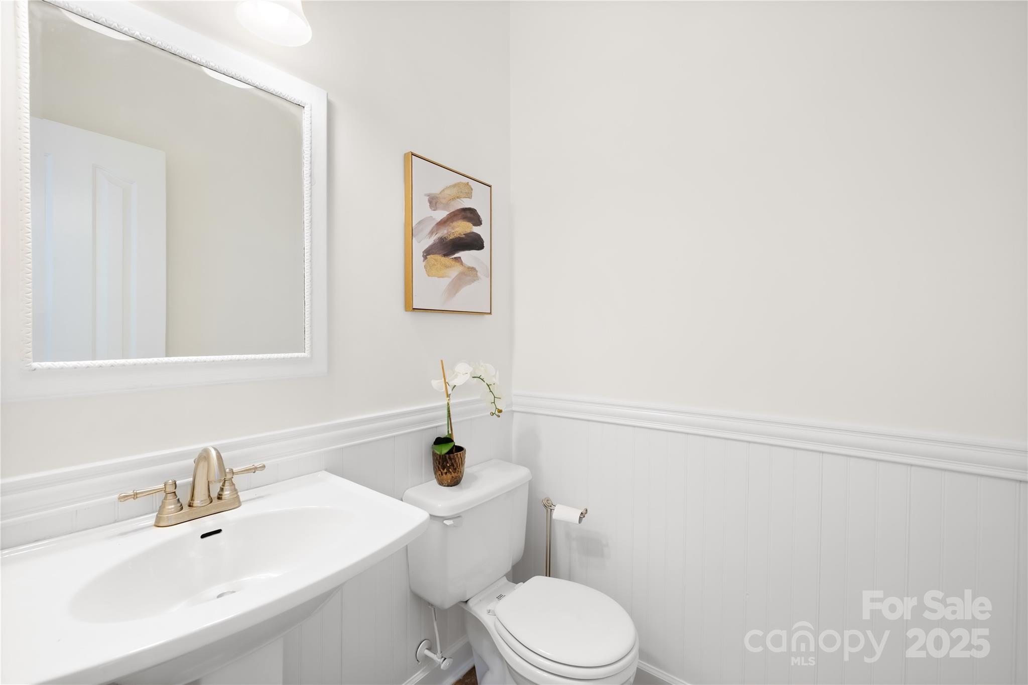3304 Caernarvon Court