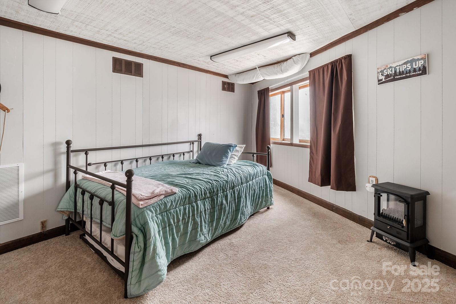 202 Birchwood Lane