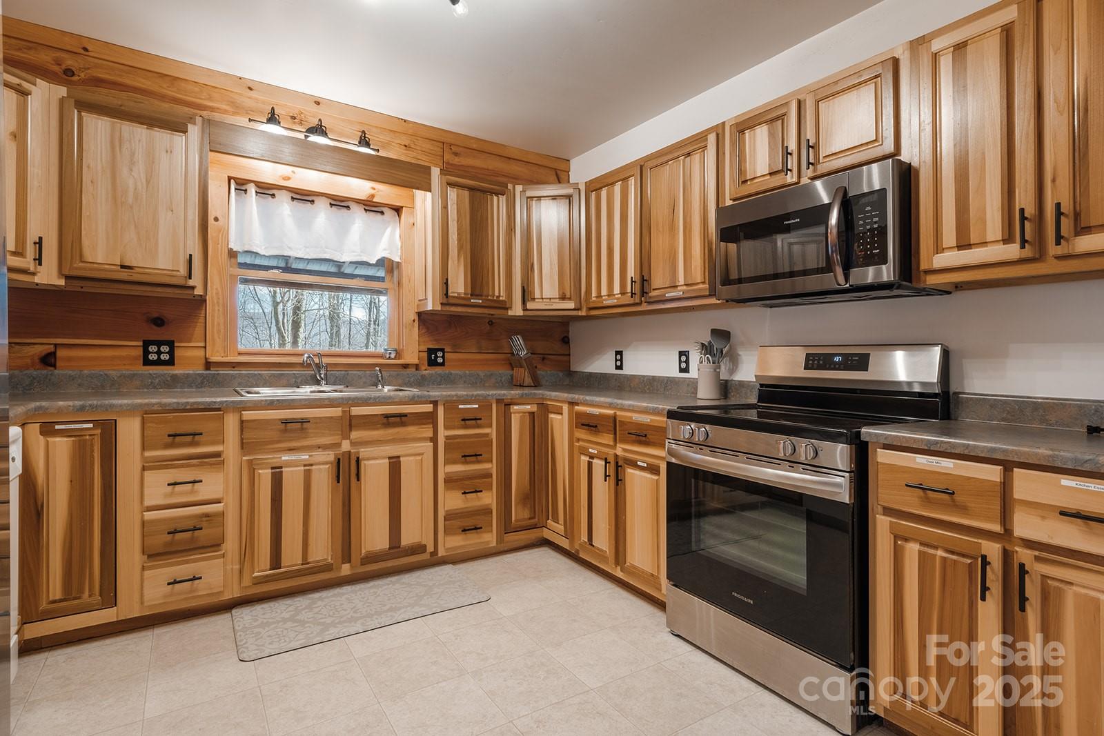 294 Paradise Valley Road