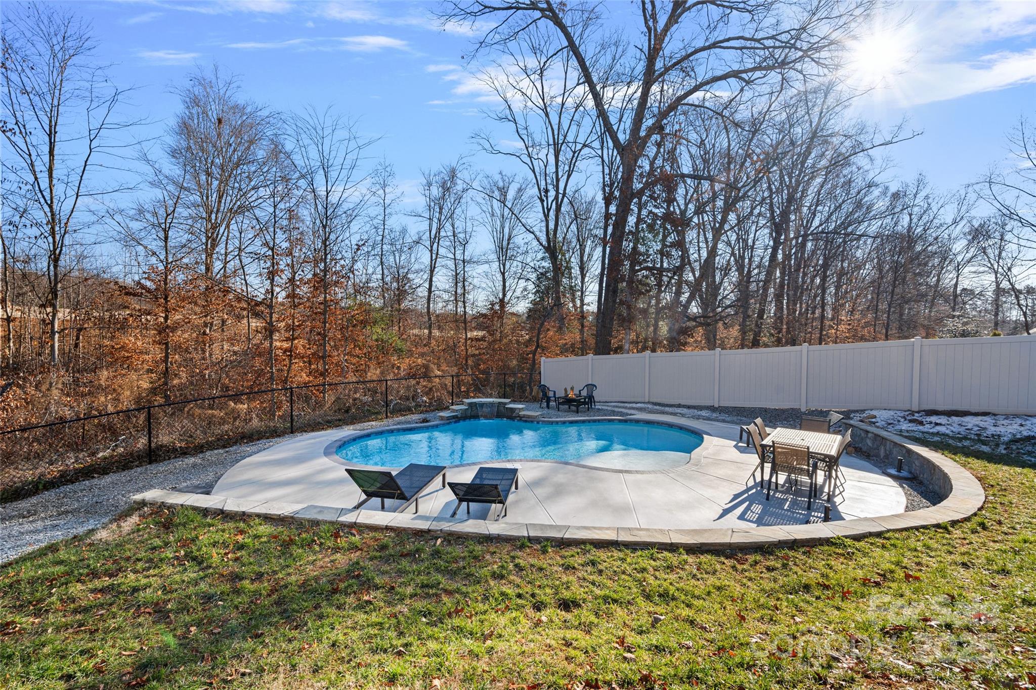 2635 Queens Drive