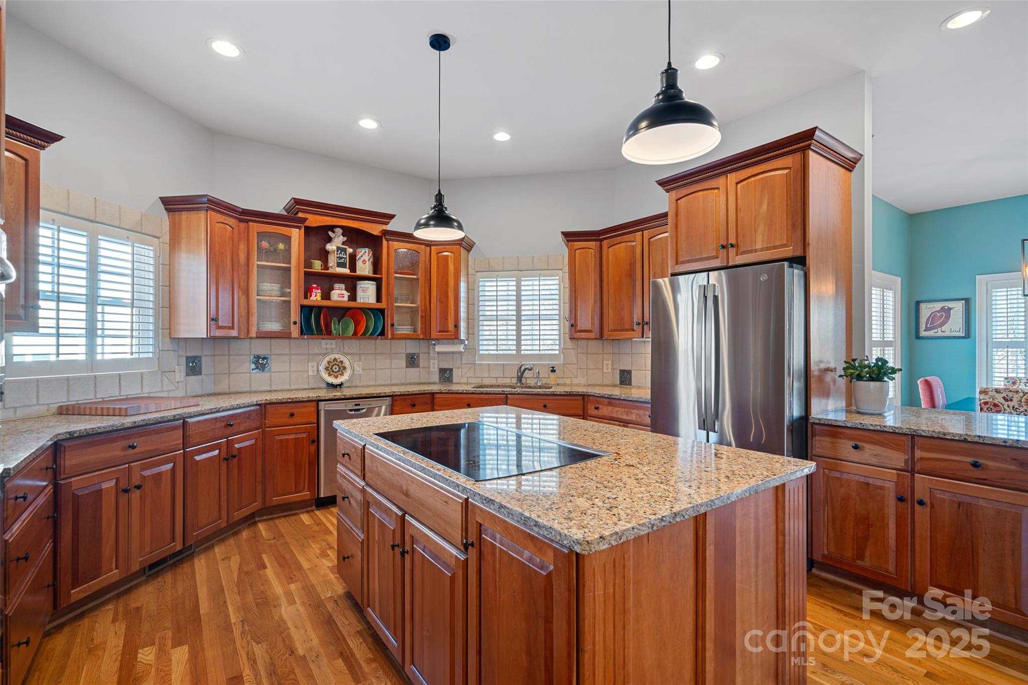 2635 Queens Drive