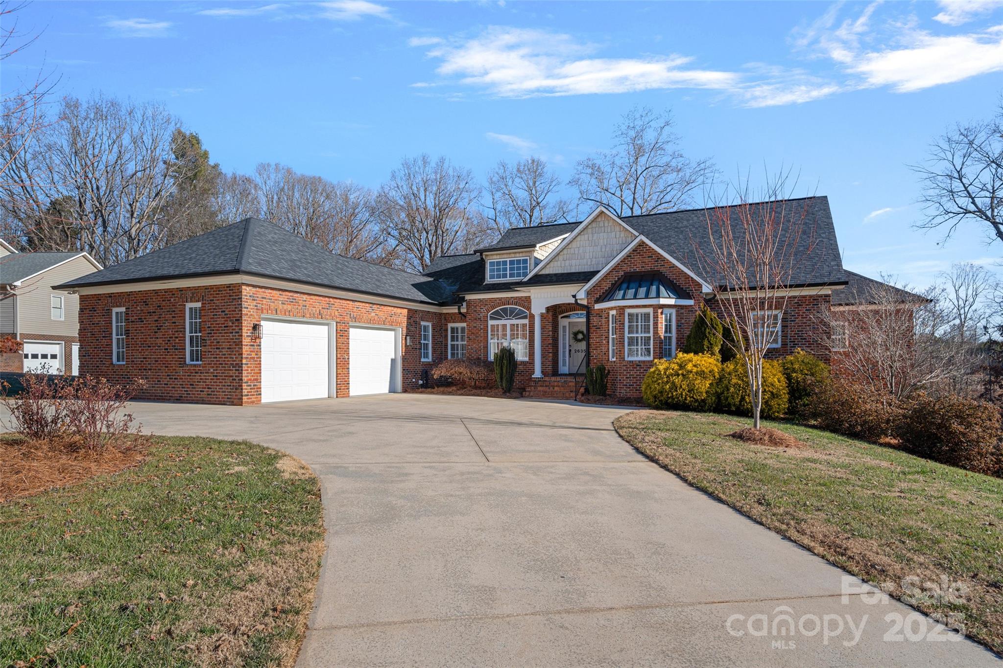 2635 Queens Drive