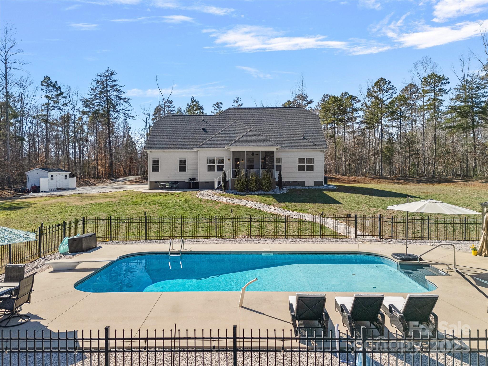 2874 Jim Mccarter Road S