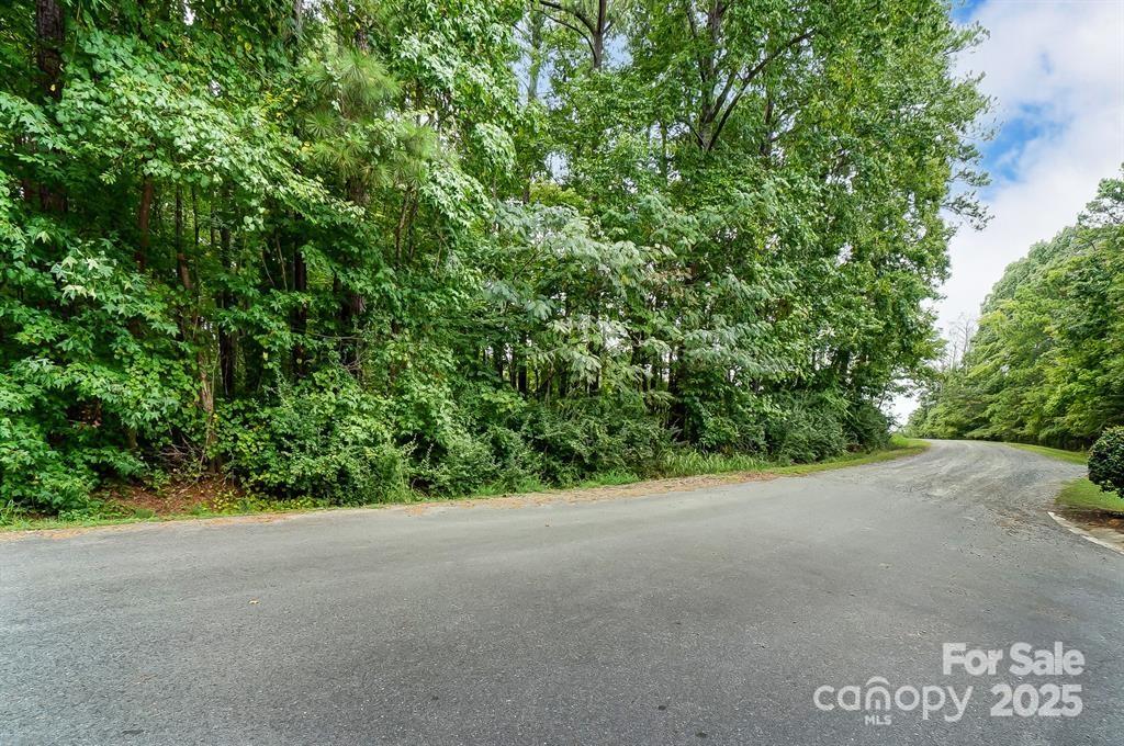 2021 & 2051 Fasana Road