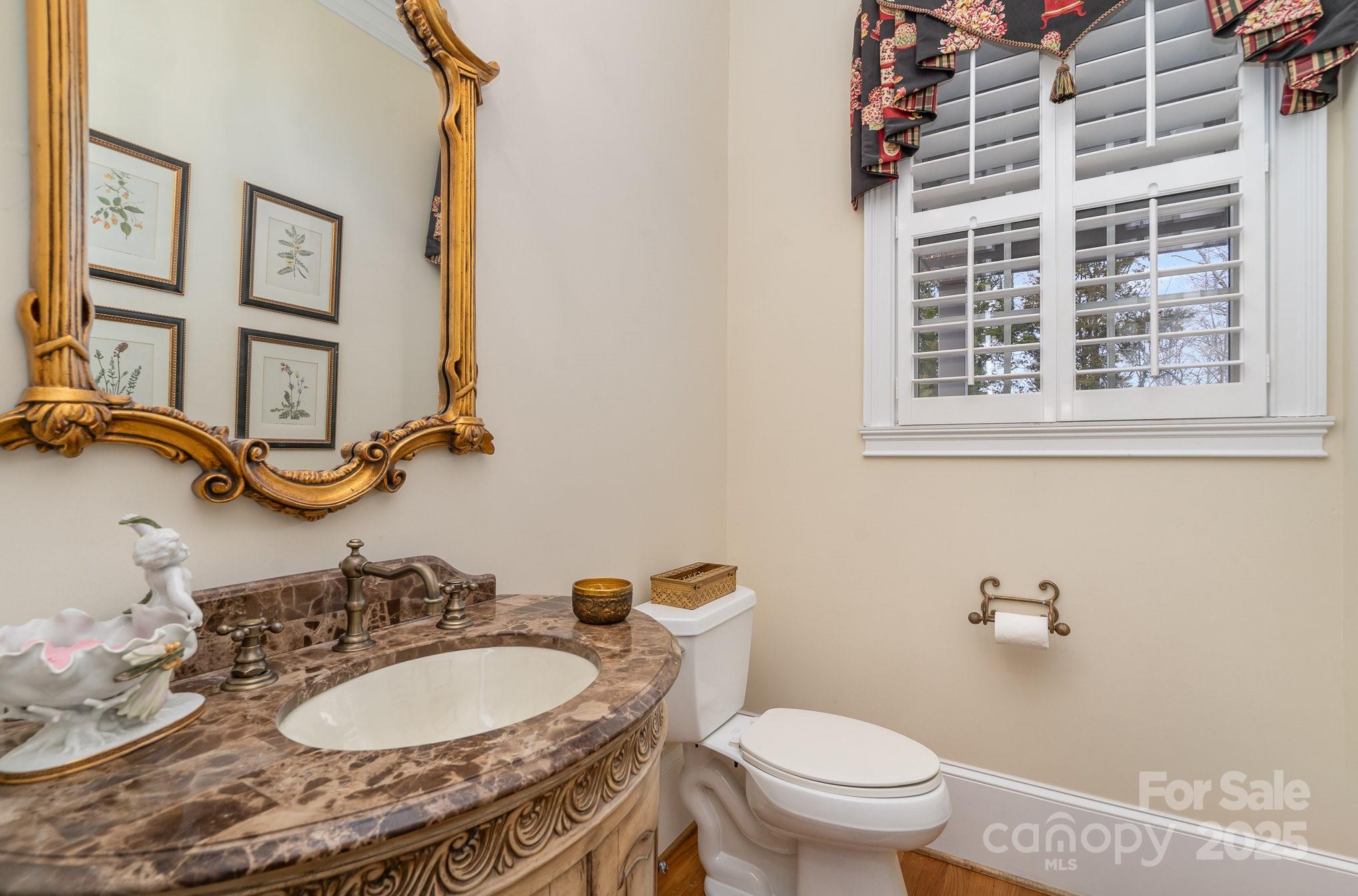 4421 Windwood Circle