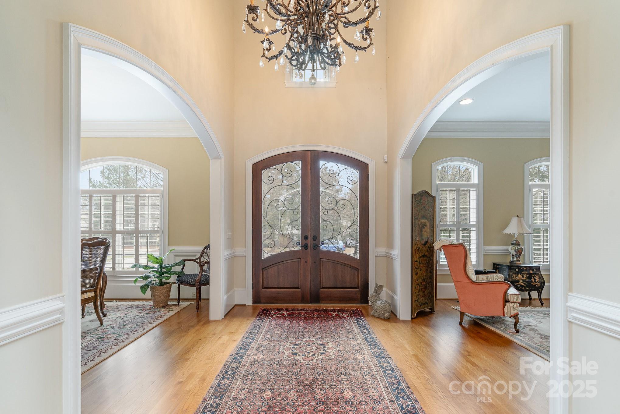 4421 Windwood Circle