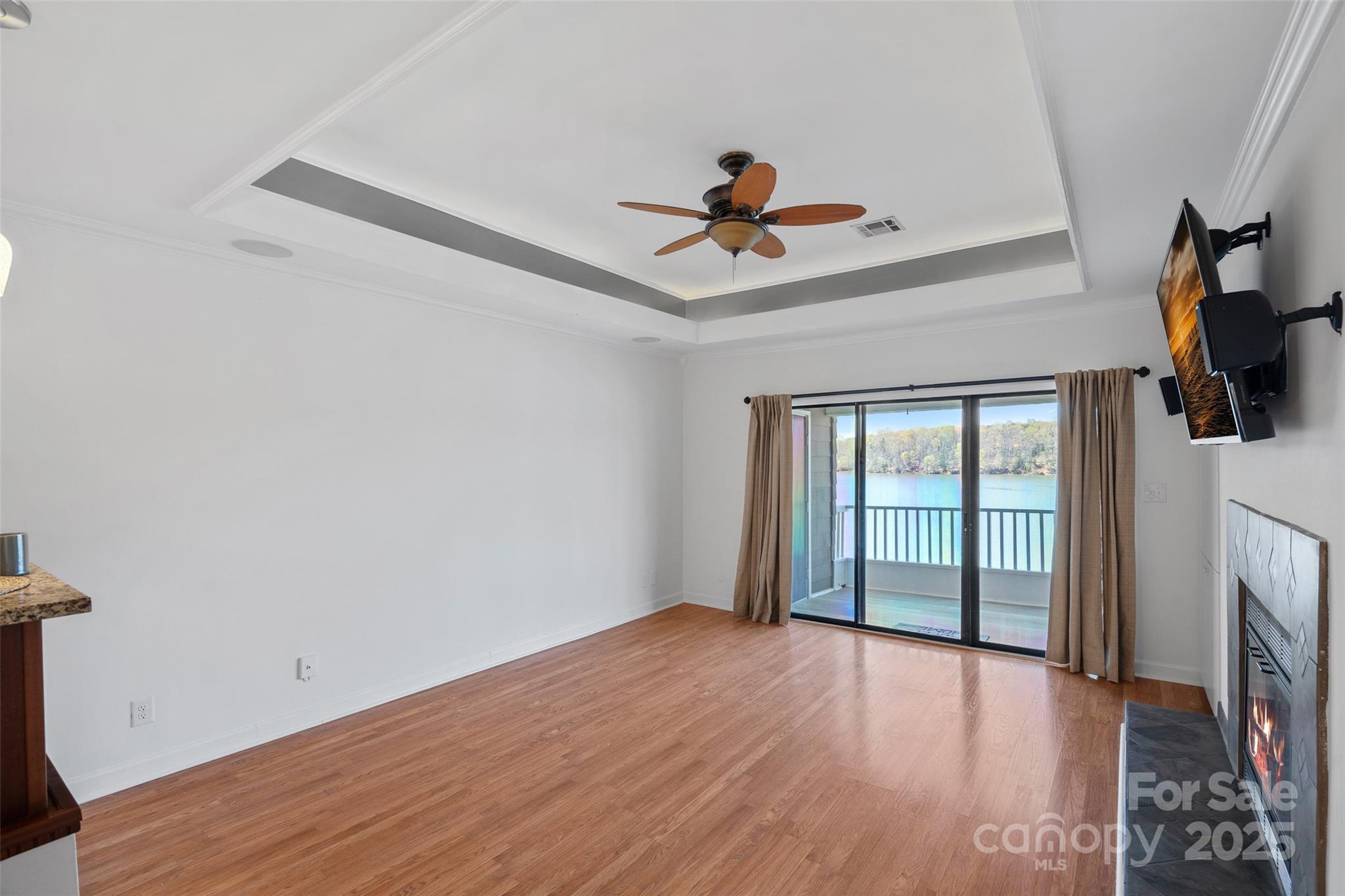 7332 Lakefront Drive Unit: 10