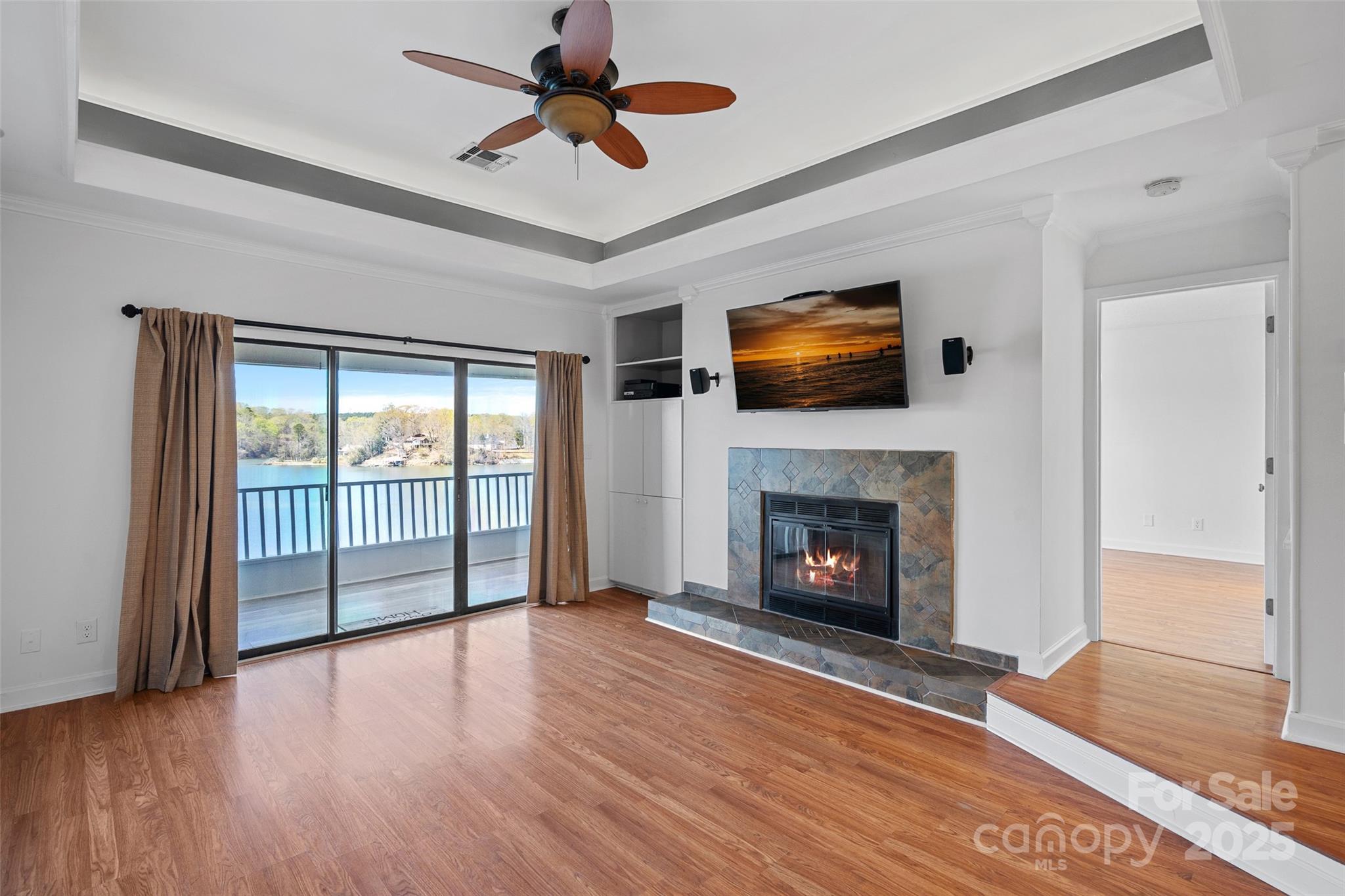 7332 Lakefront Drive Unit: 10