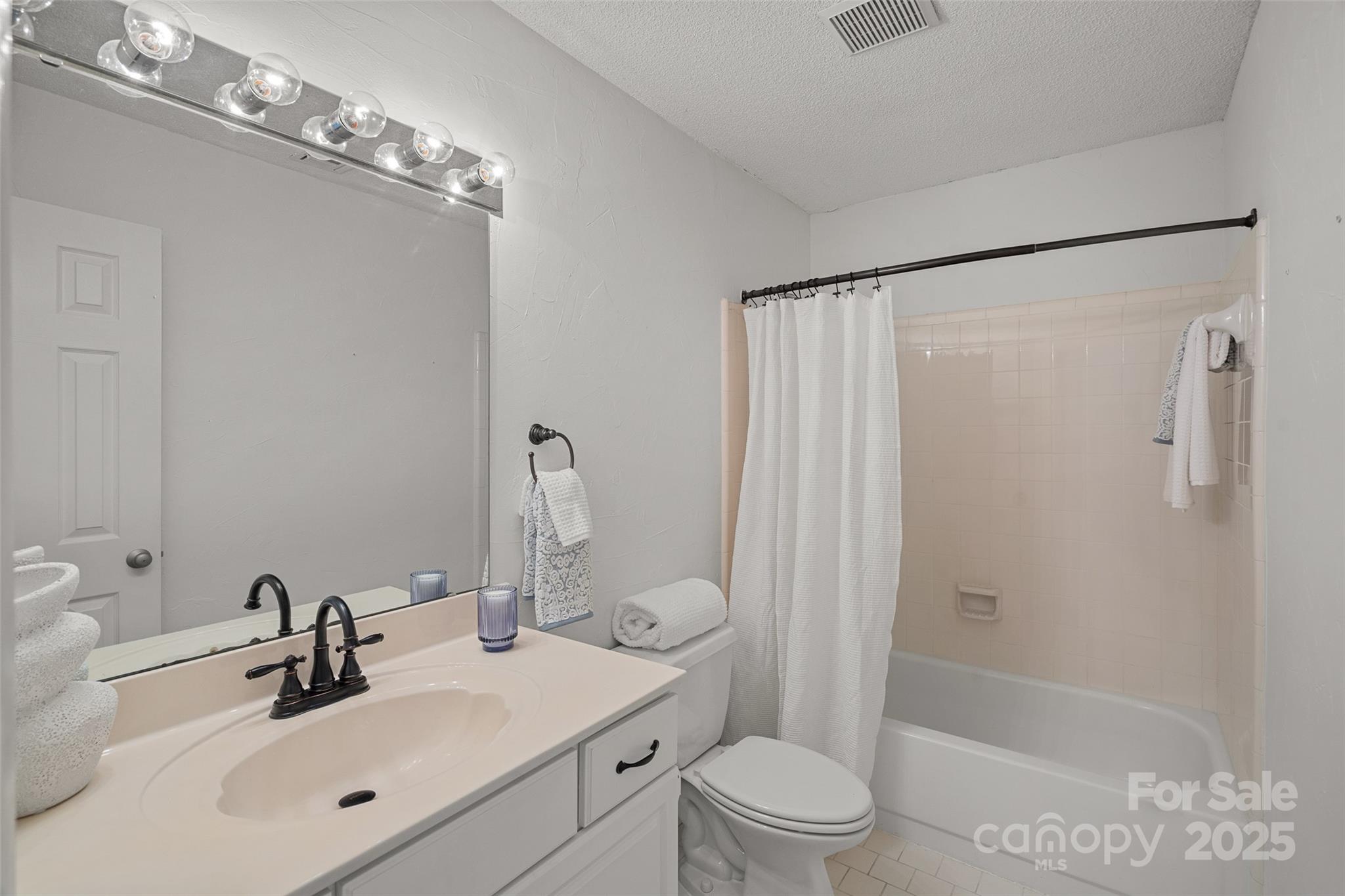 7332 Lakefront Drive Unit: 10
