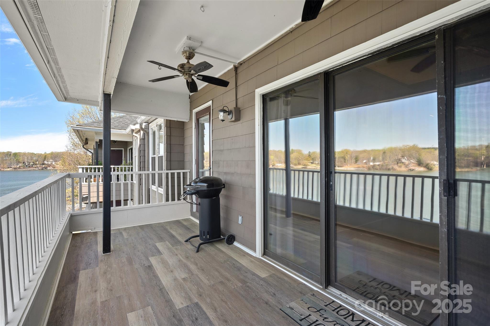 7332 Lakefront Drive Unit: 10