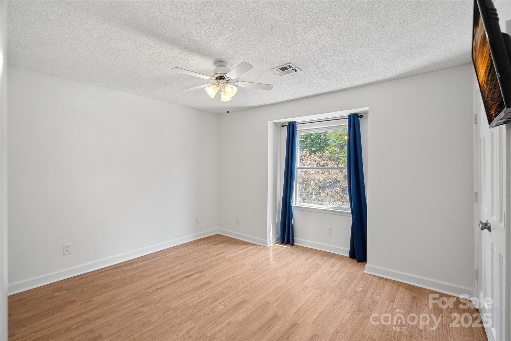 7332 Lakefront Drive Unit: 10