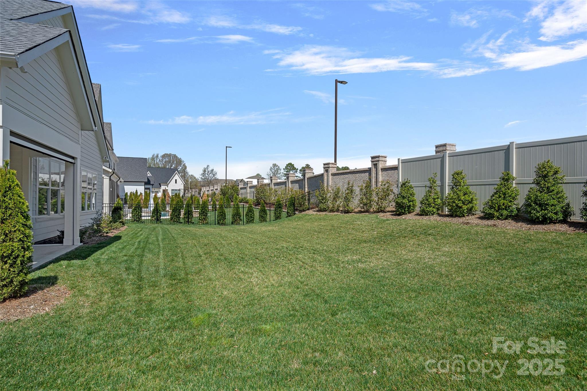 12152 Cambridge Square Drive