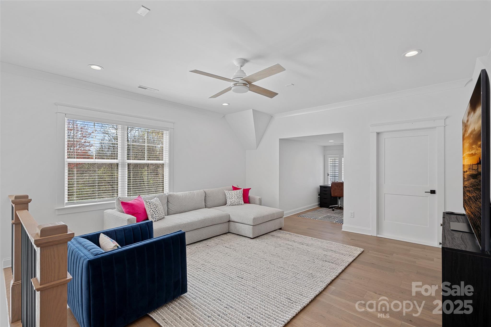 12152 Cambridge Square Drive