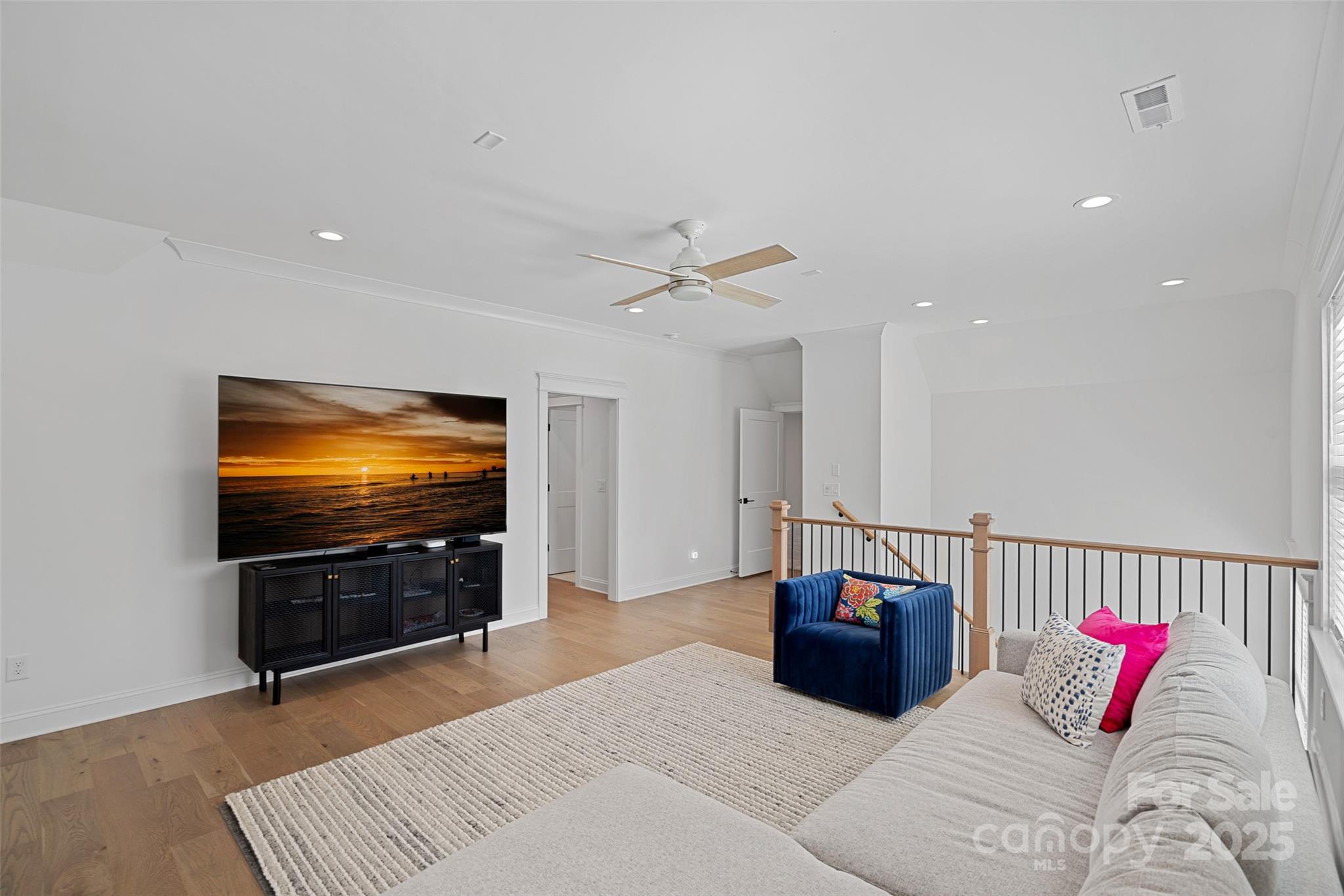 12152 Cambridge Square Drive