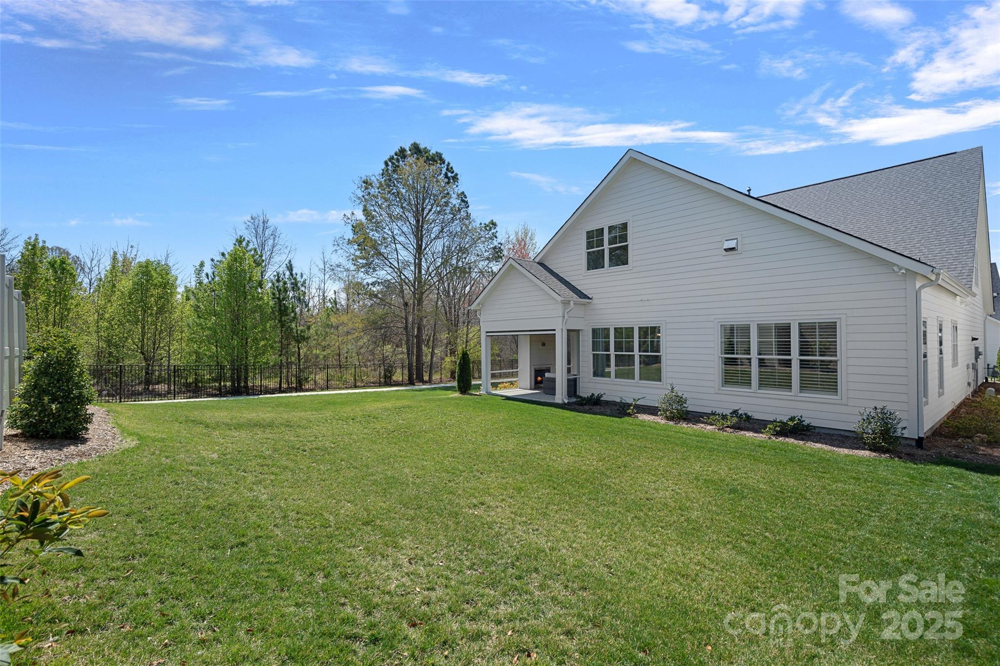 12152 Cambridge Square Drive