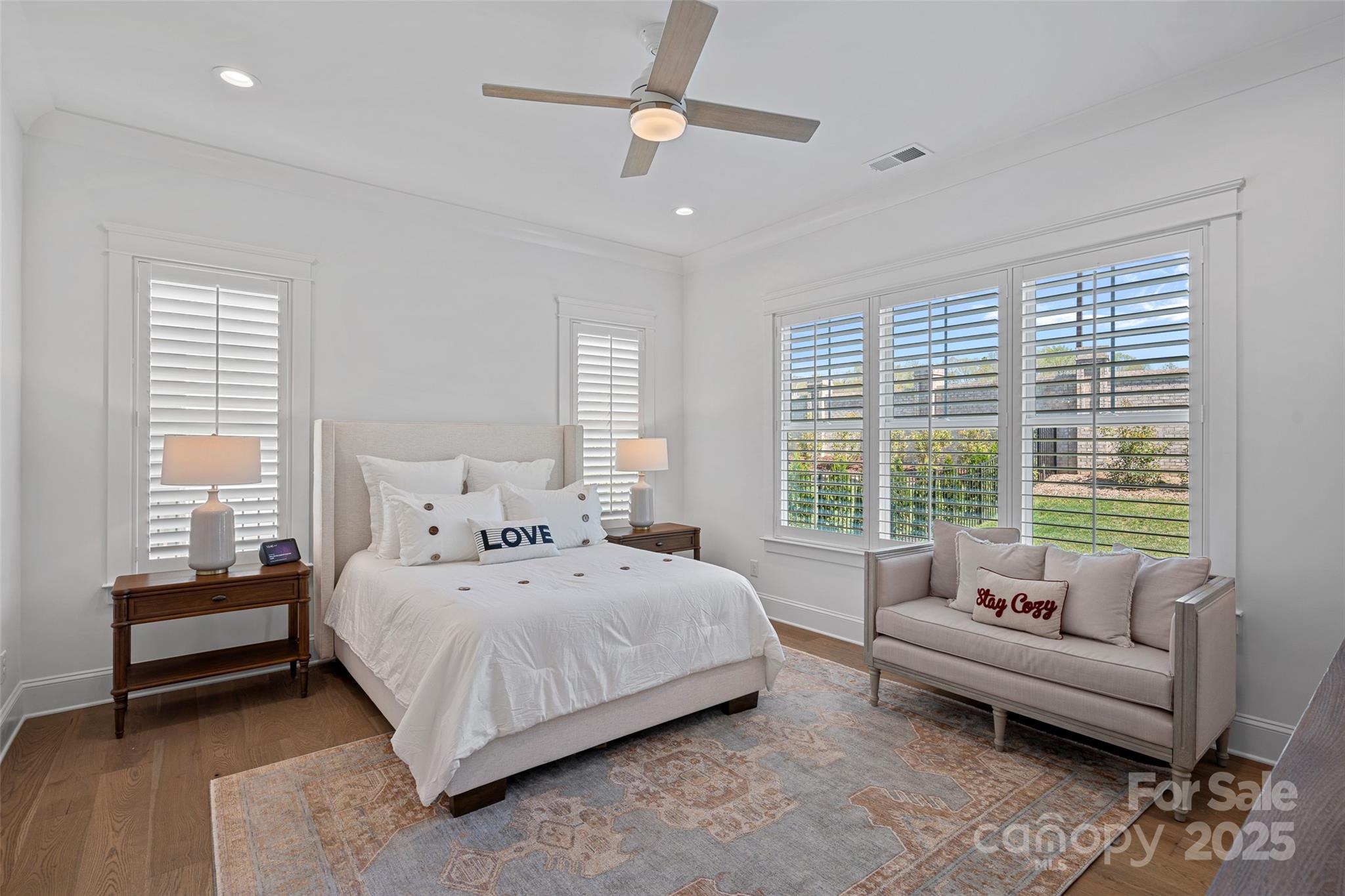 12152 Cambridge Square Drive