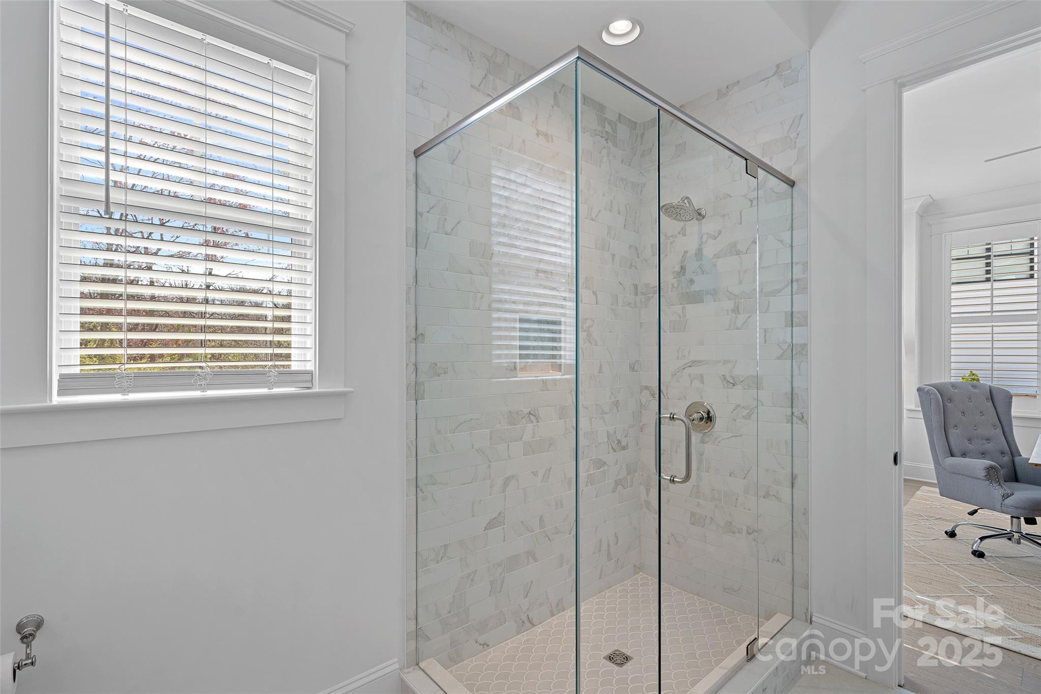 12152 Cambridge Square Drive