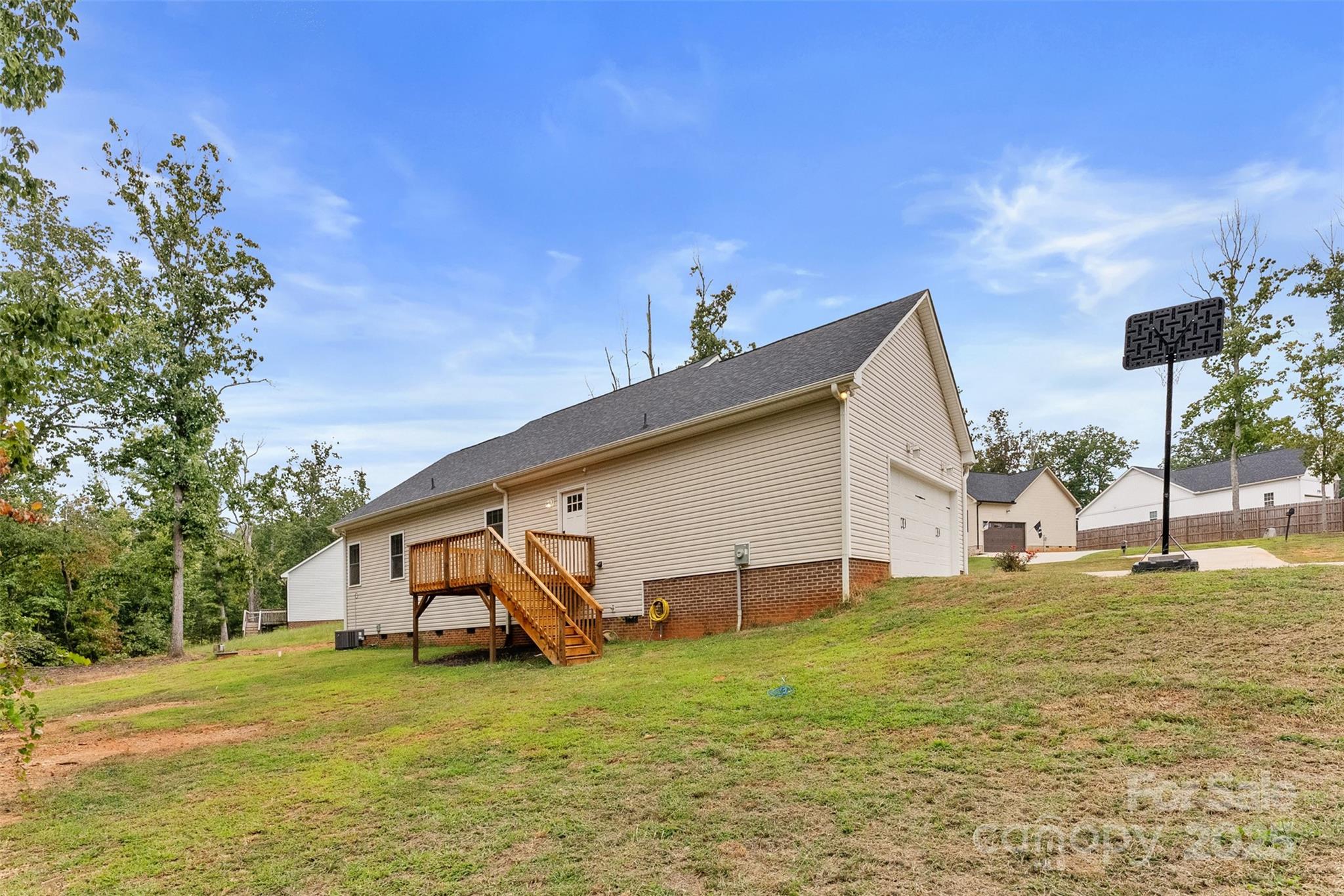 1706 Ivey Court