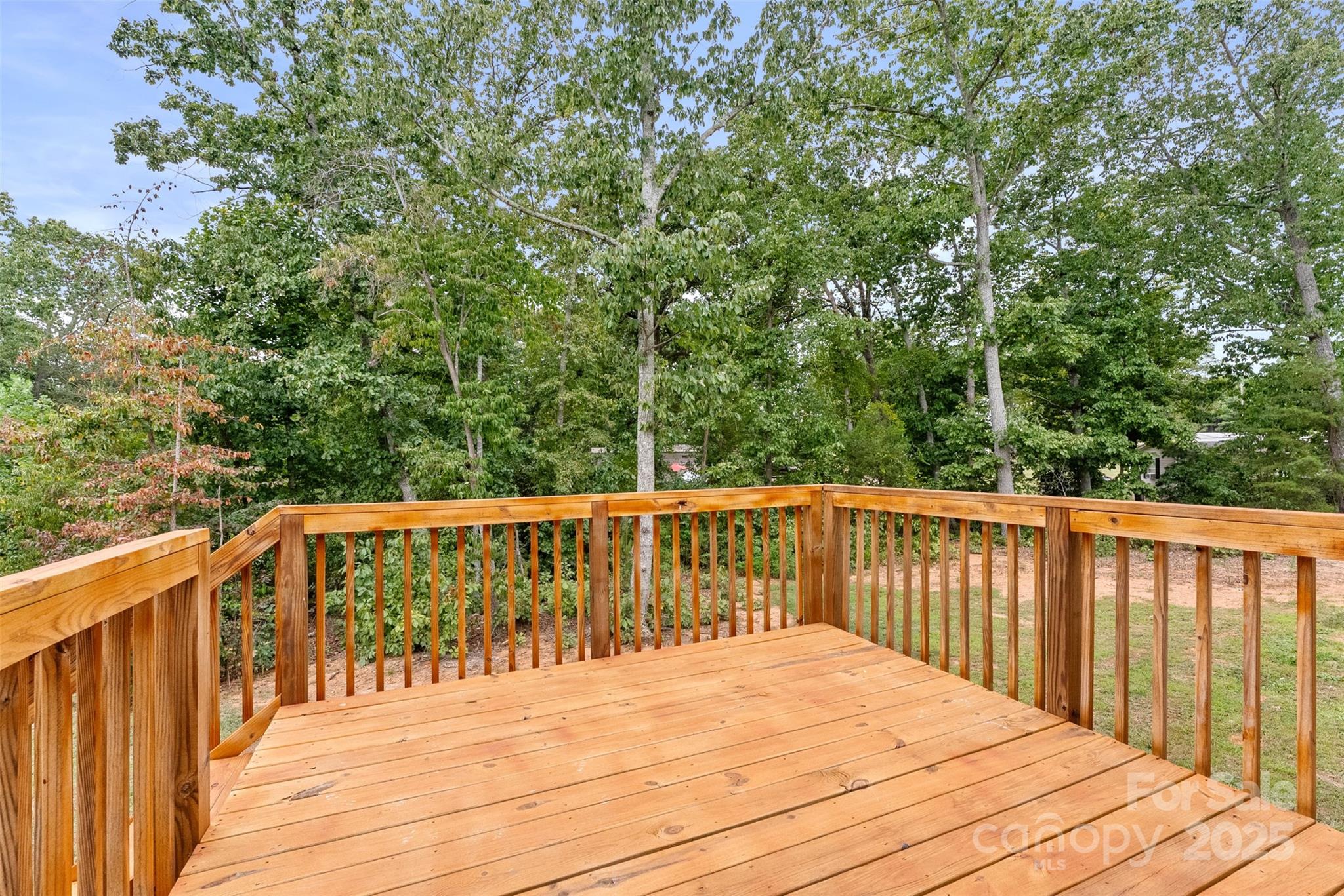 1706 Ivey Court