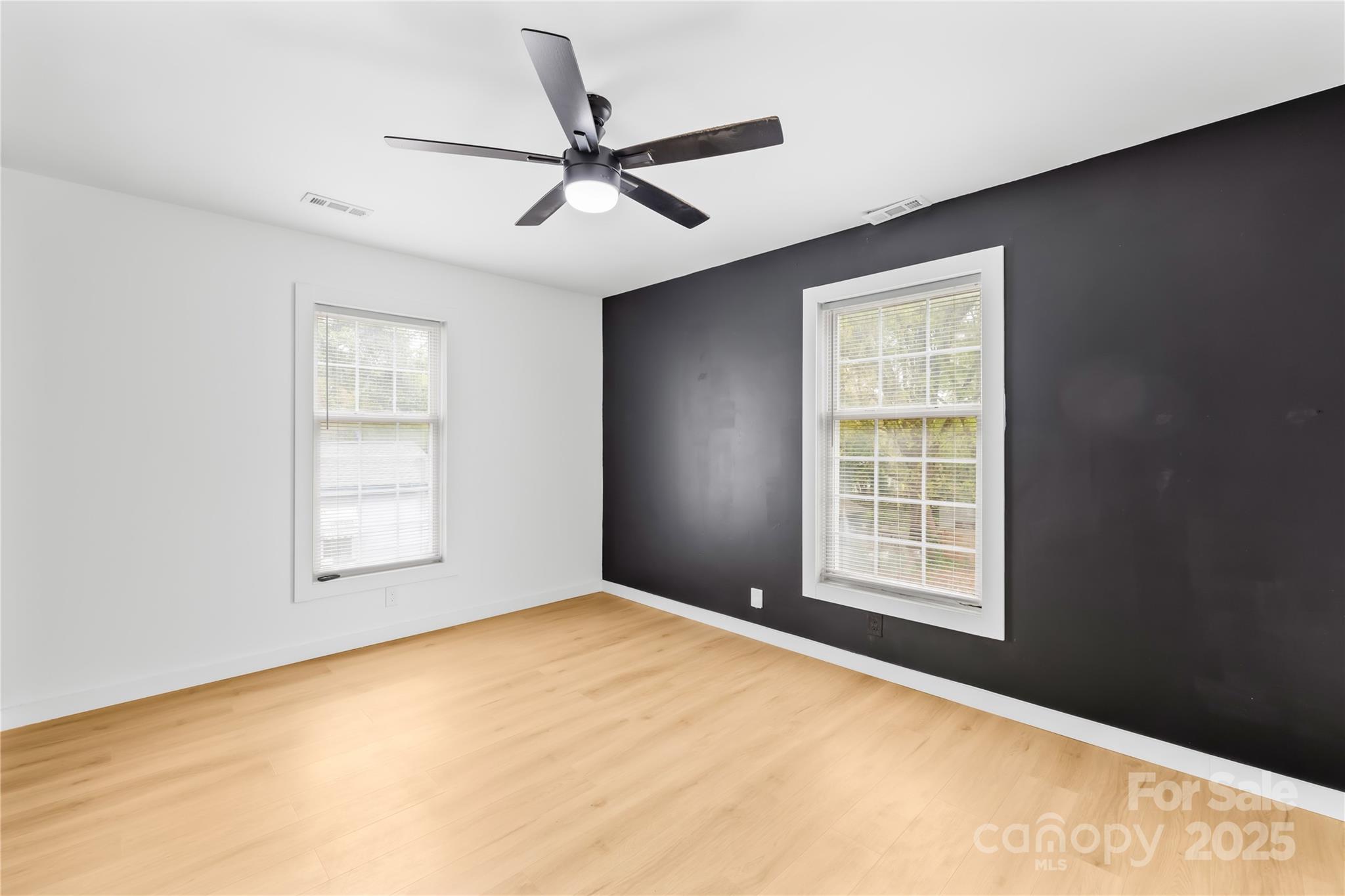 1409 Effingham Road