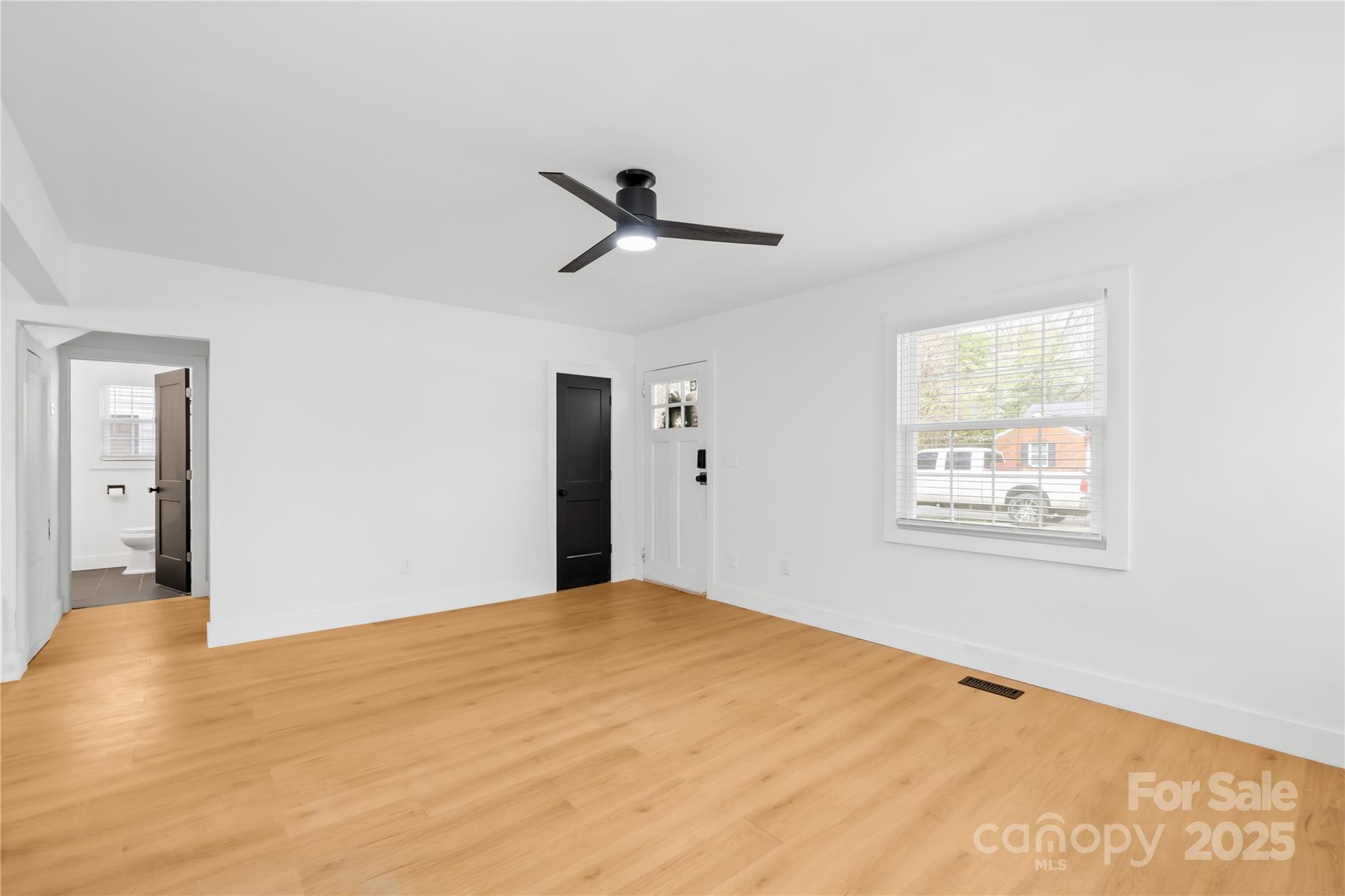 1409 Effingham Road