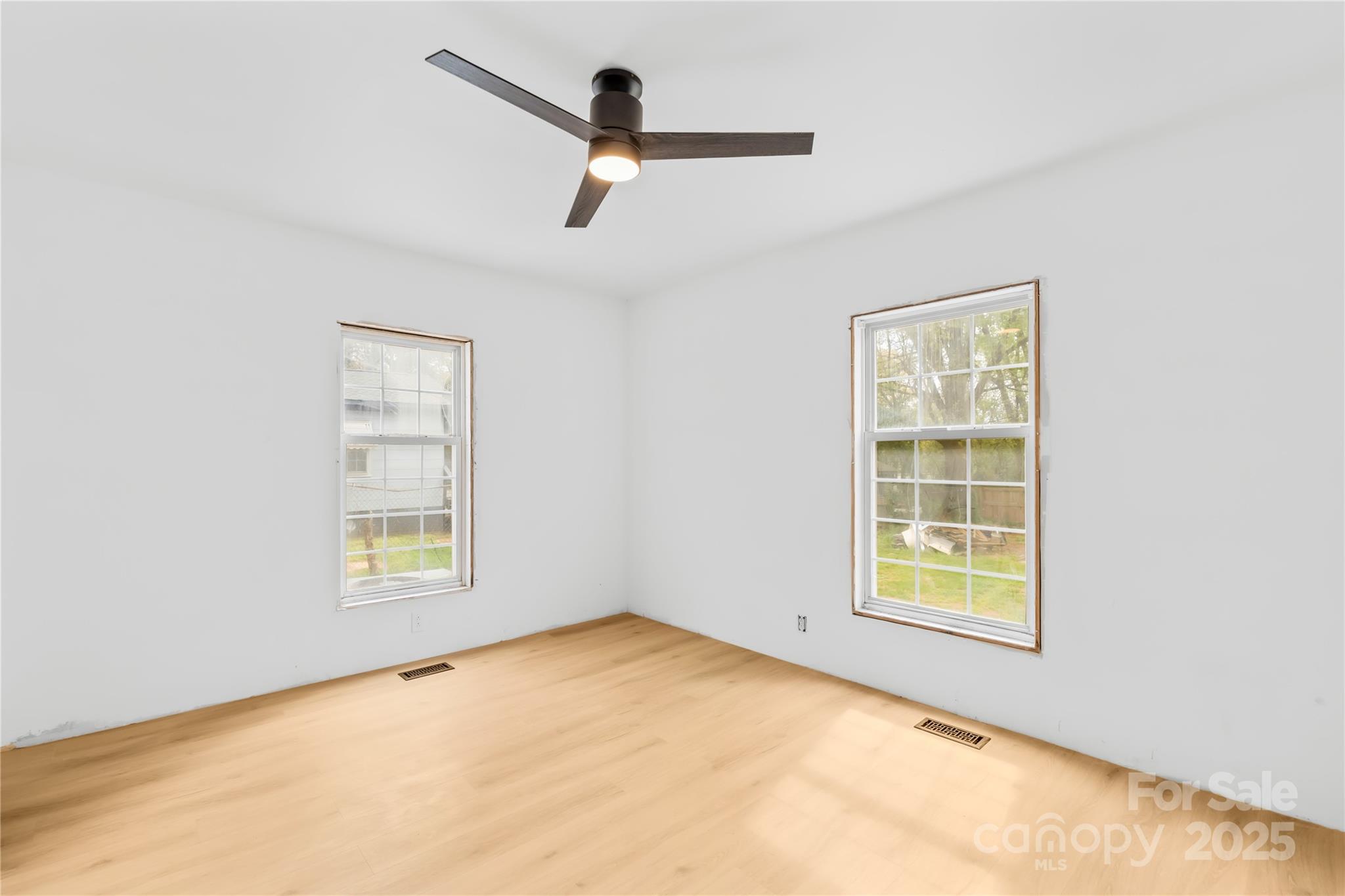 1409 Effingham Road