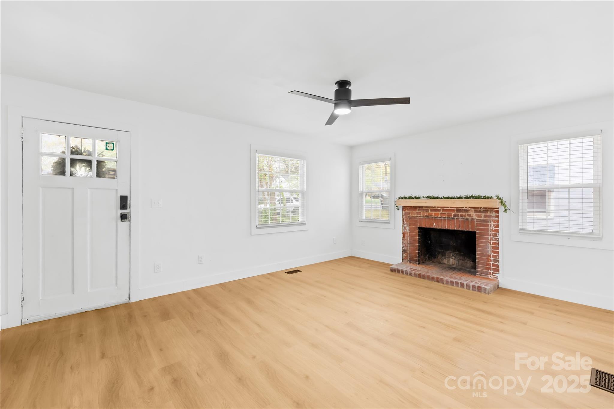 1409 Effingham Road