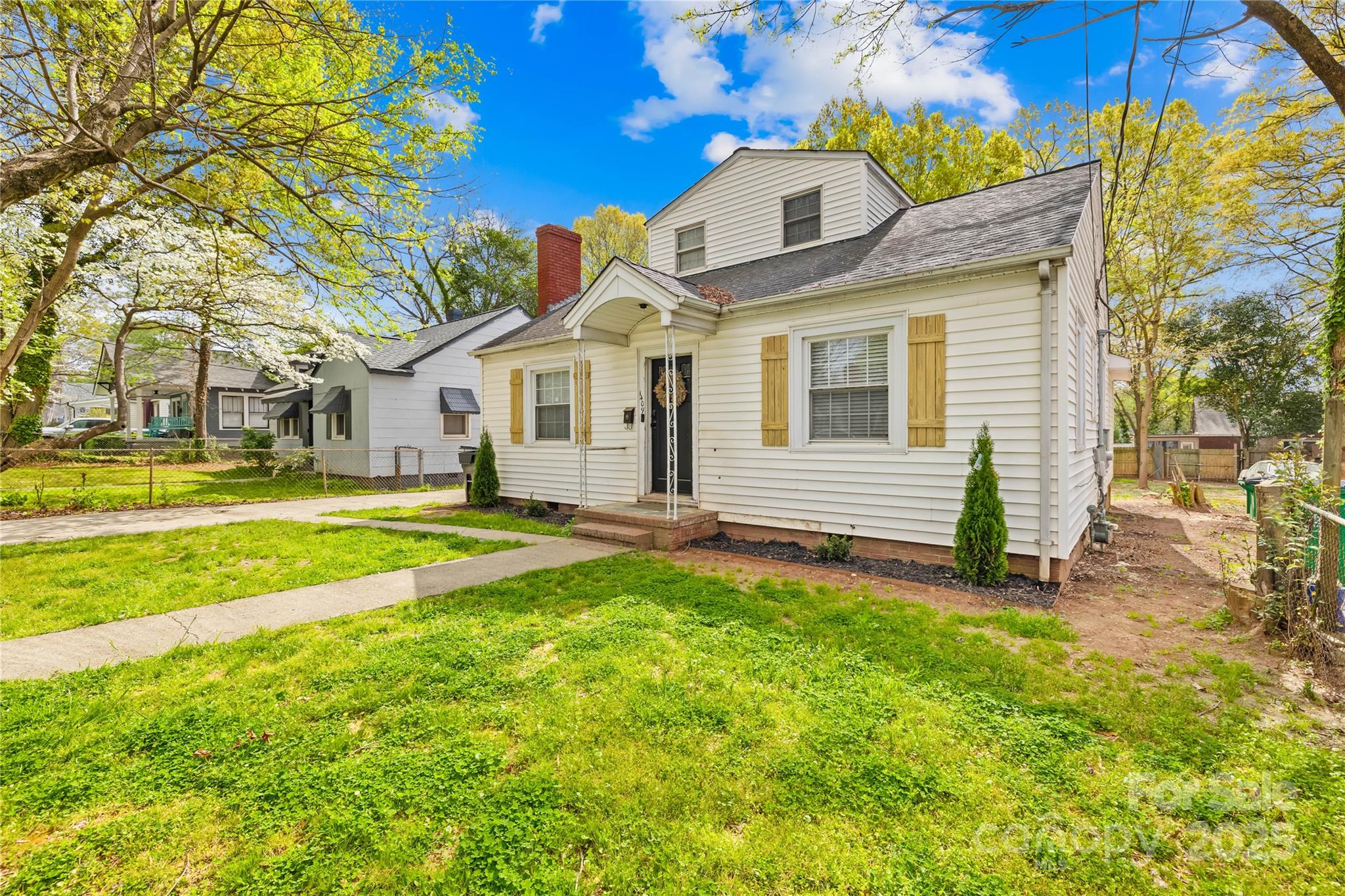 1409 Effingham Road