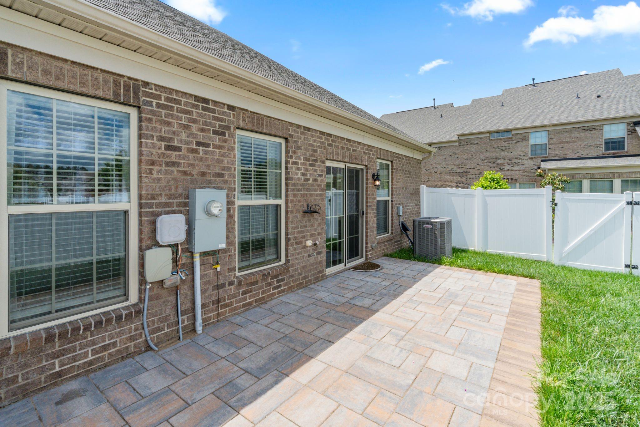 4028 Woodsmill Road