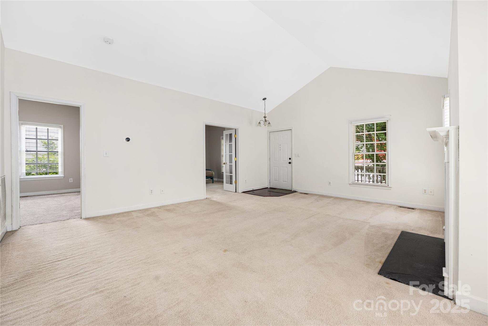 14105 Garden District Row