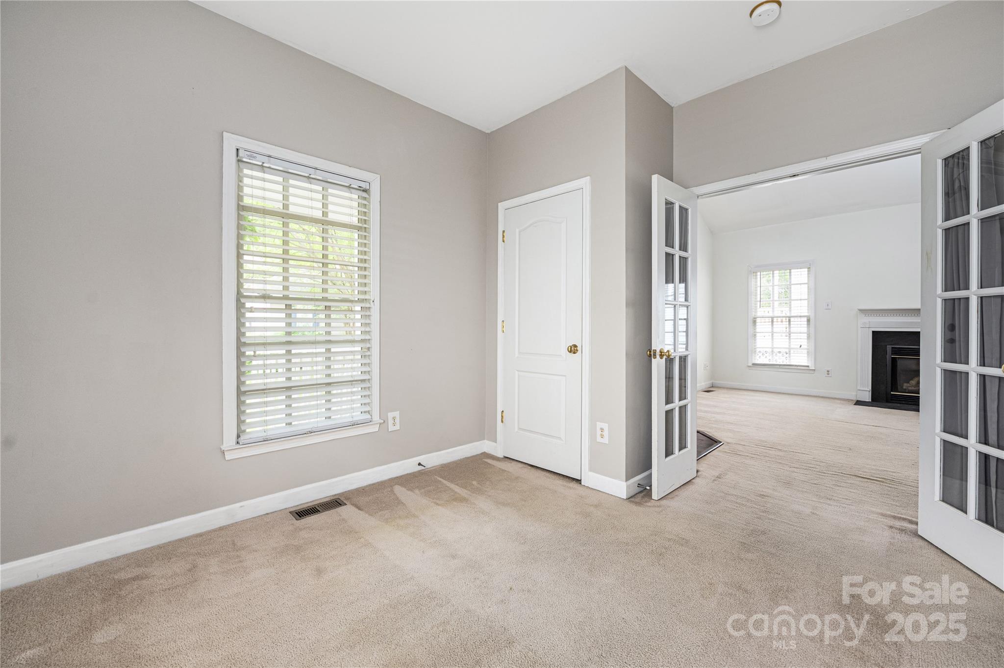 14105 Garden District Row
