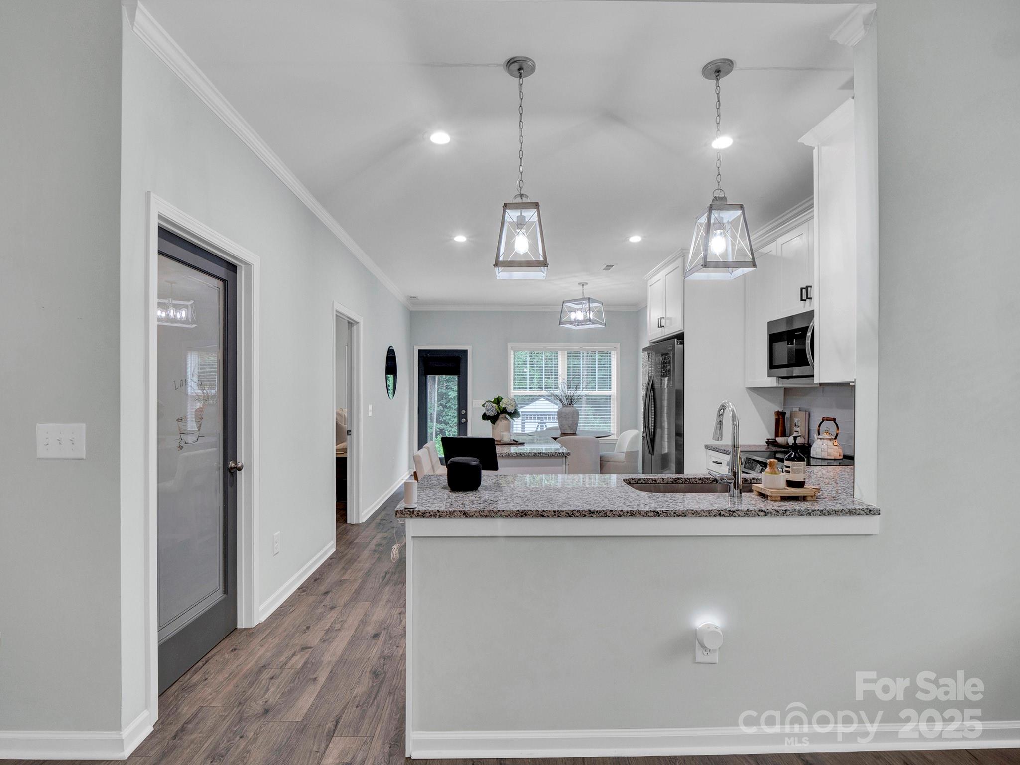 720 4th Street