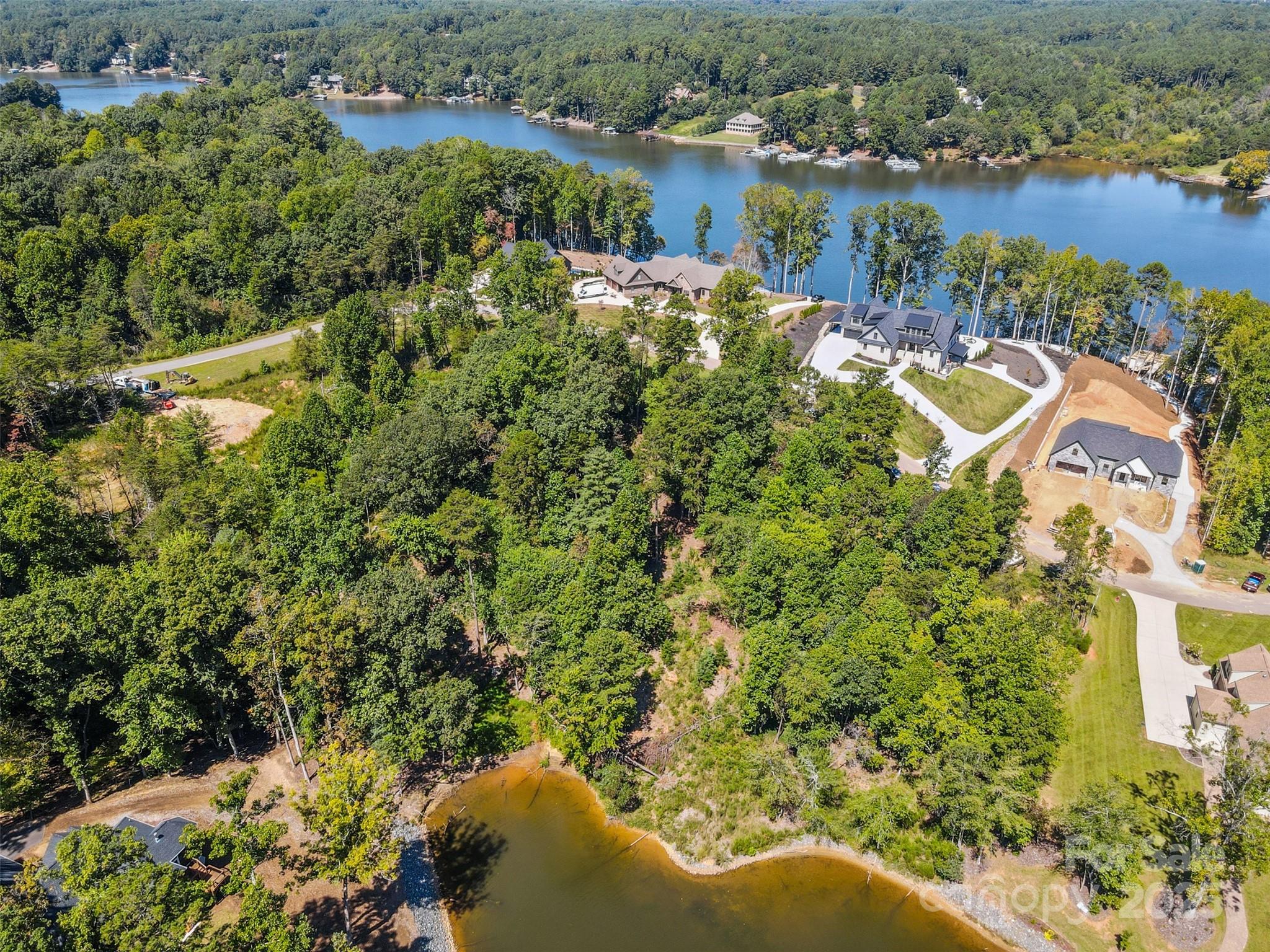 5743 Lake Pointe Drive